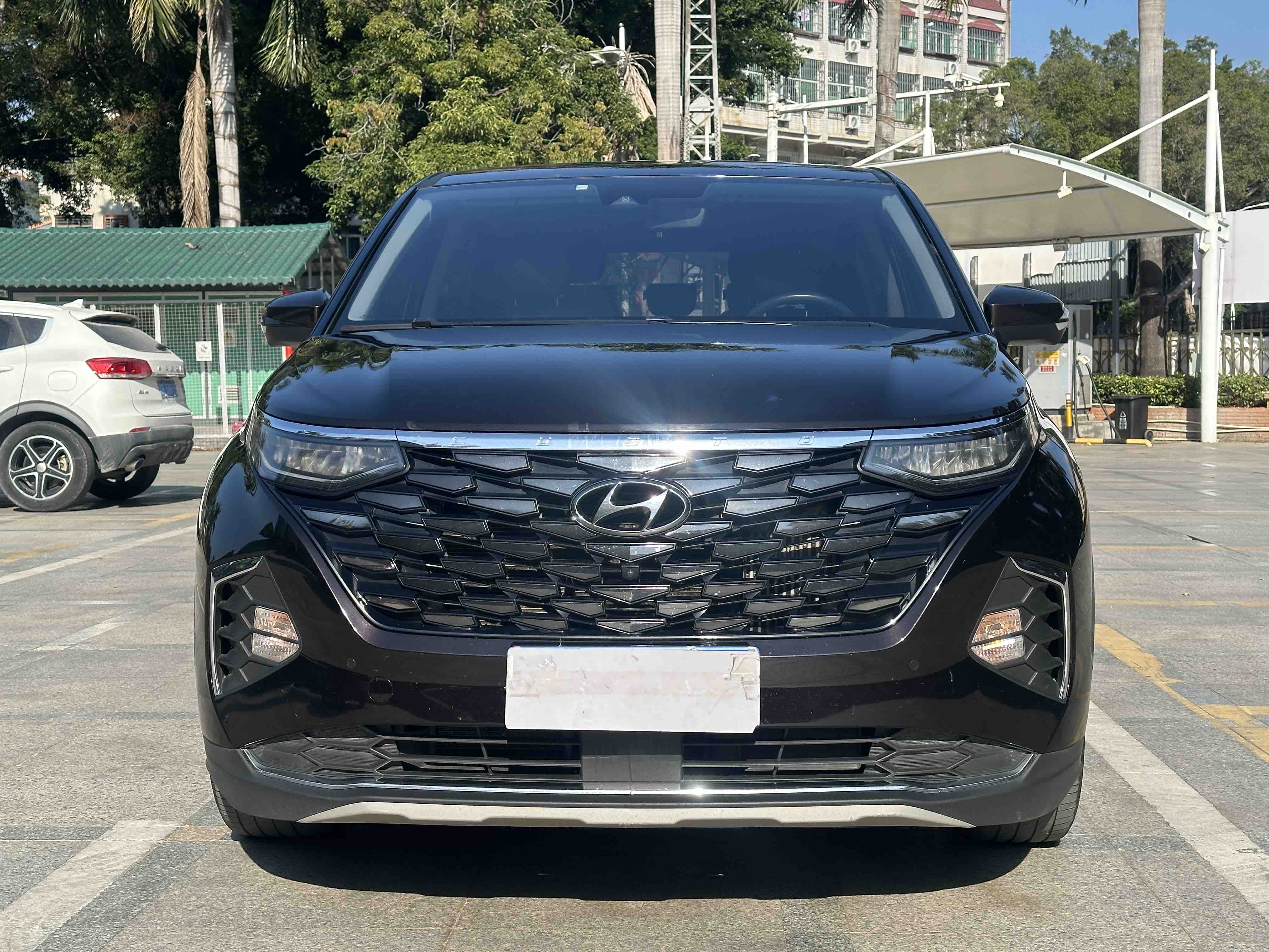 Hyundai Custo 2023 #2 Hyundai Custo 2023 car image #2