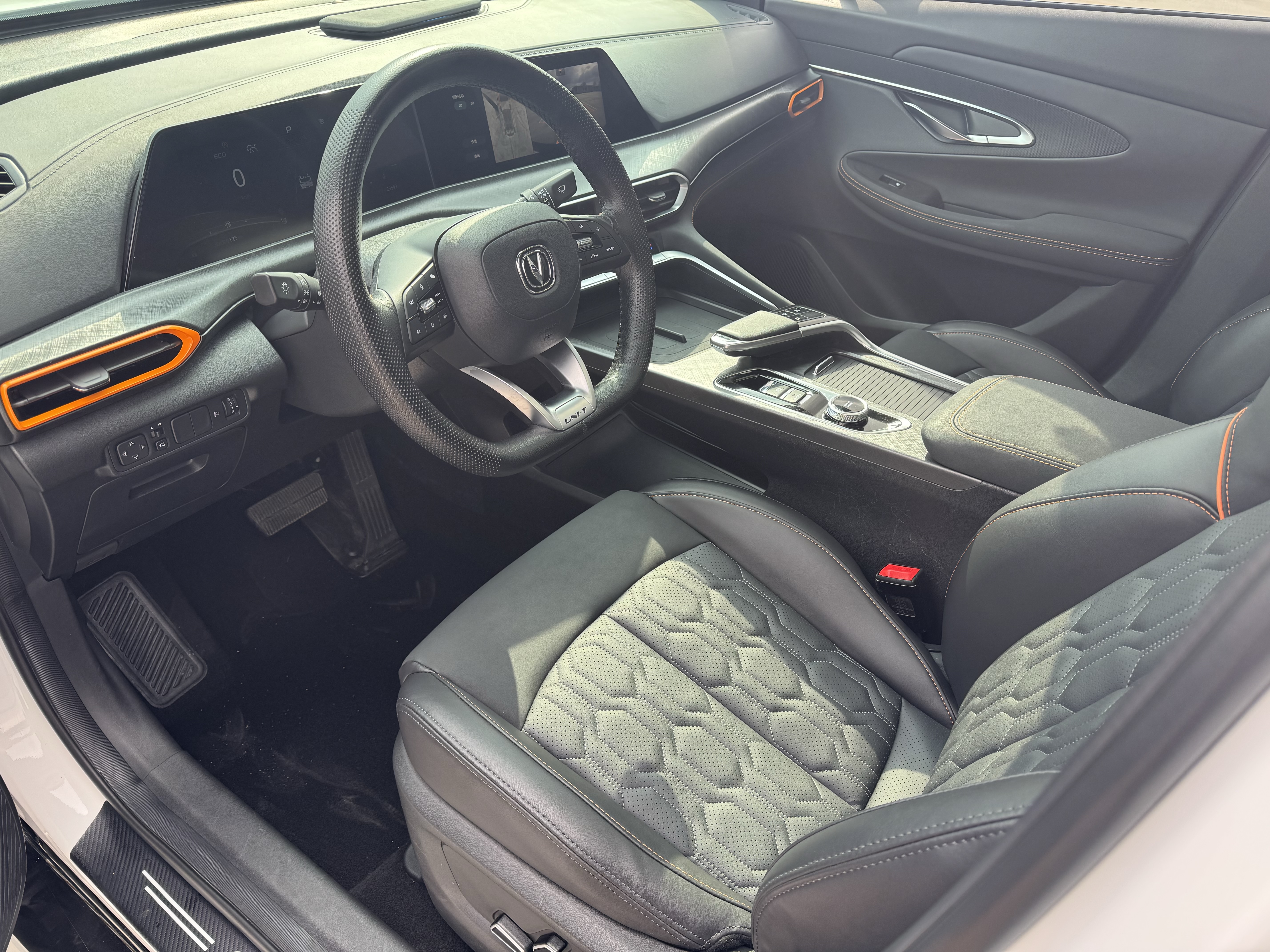 Changan UNI-T 2022 imagen de coche #2