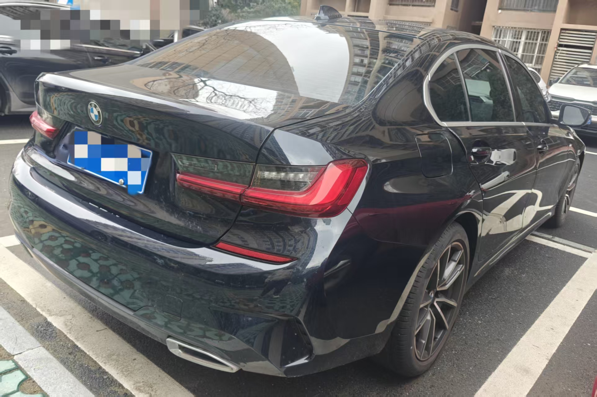 BMW 3 Series 2022 #2 BMW 3 Series 2022 car image #2