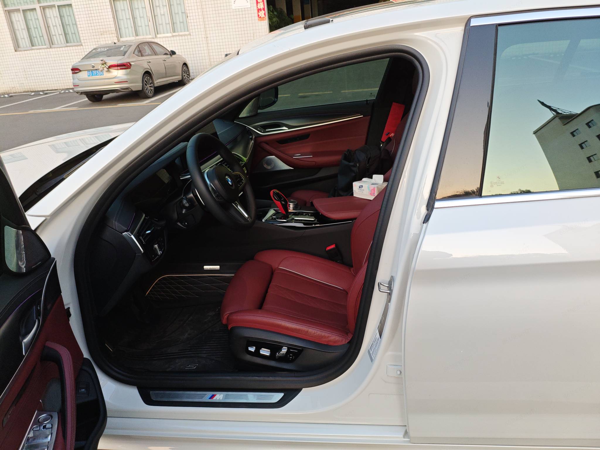 BMW 5 Series 2021 car image #2