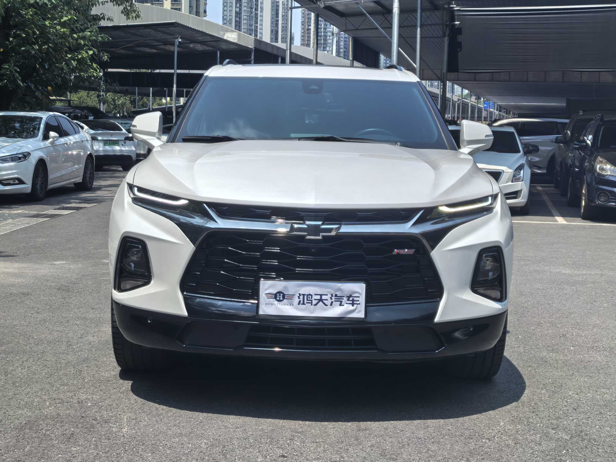 Chevrolet Blazer 2022 car image #2