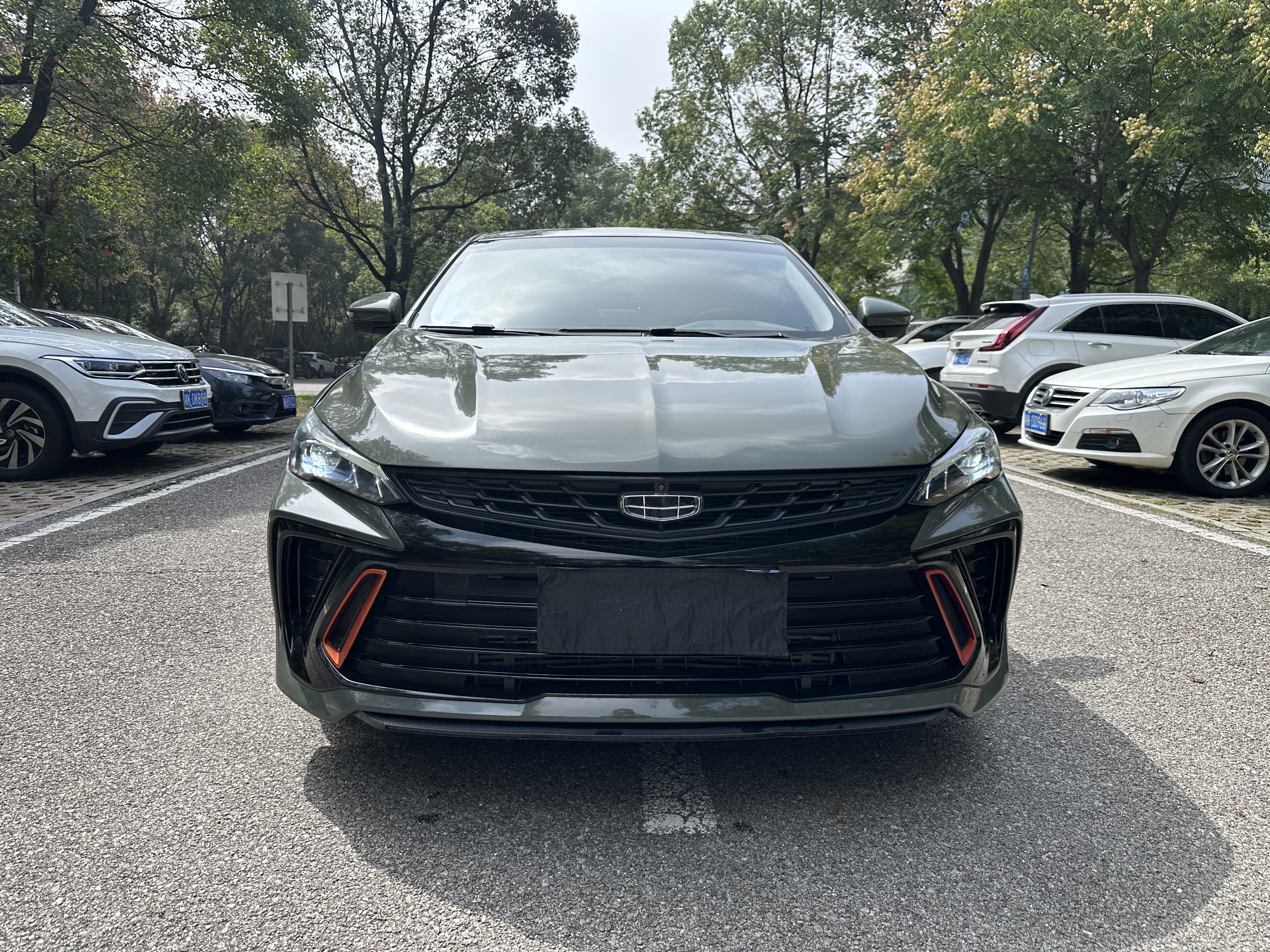 Emgrand 2023 car image #2