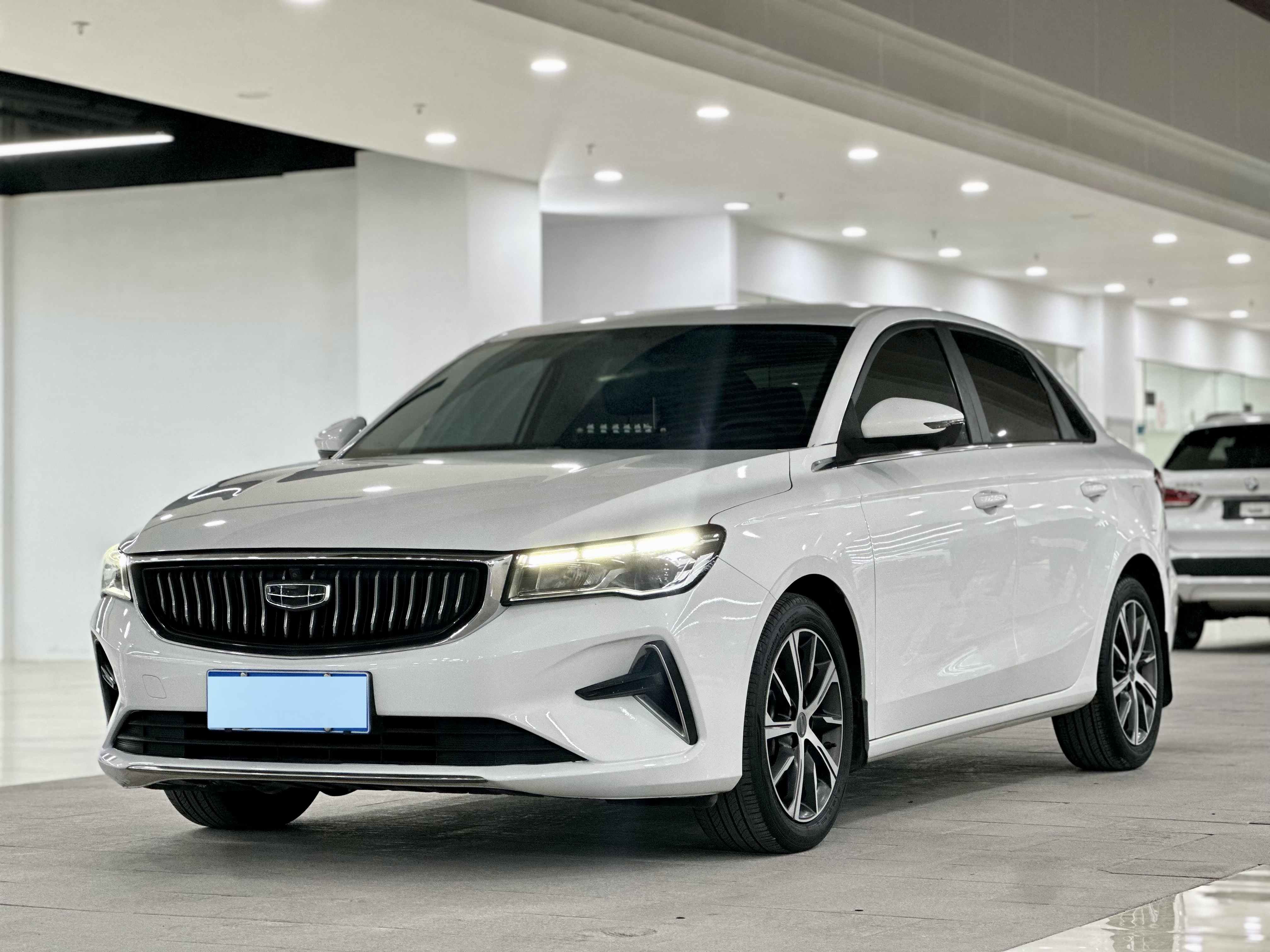 Emgrand 2021 #2 Emgrand 2021 car image #2