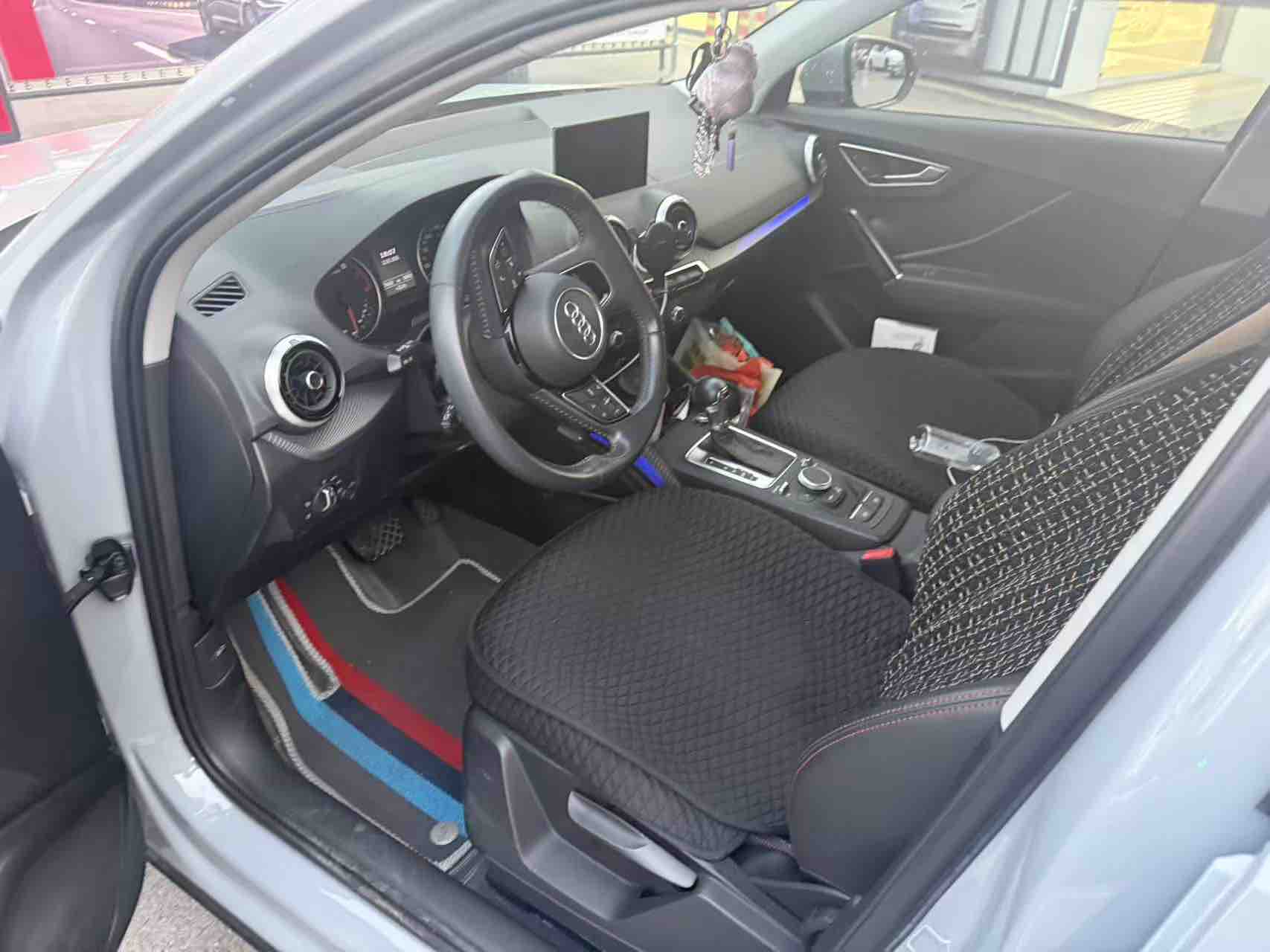 Q2L 2022 #2 Q2L 2022 car image #2