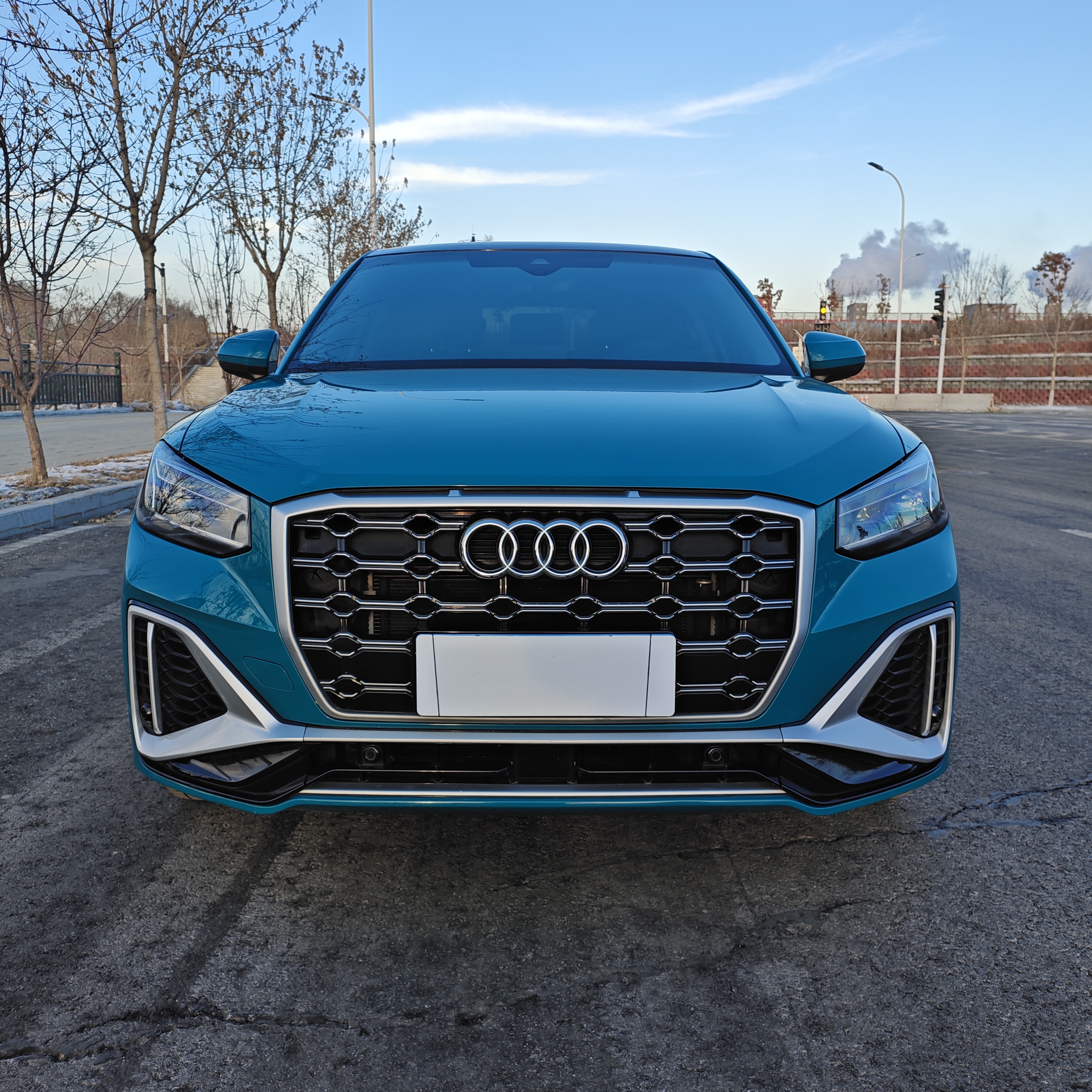 Q2L 2023 car image #2