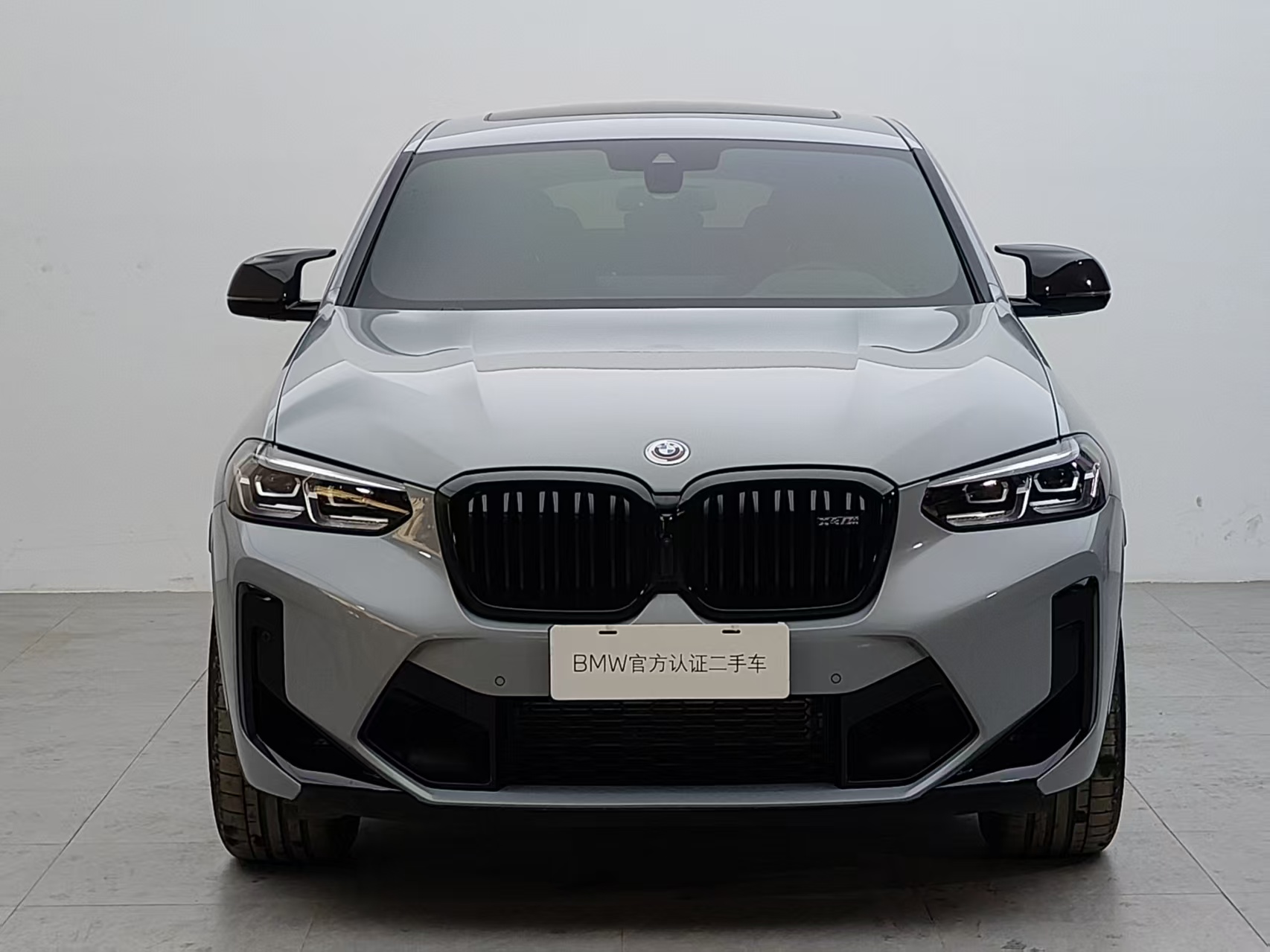 BMW X4 M 2025 car image #2