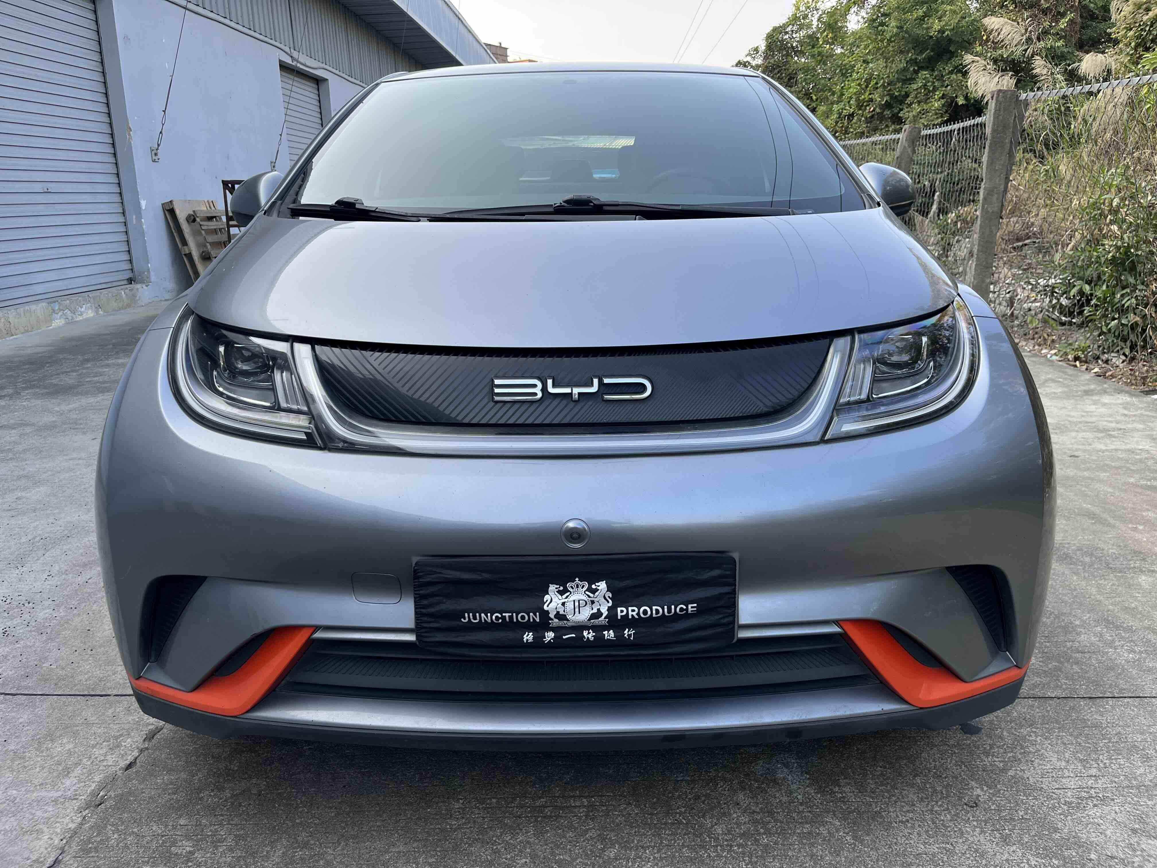BYD Dolphin 2022 #2 BYD Dolphin 2022 car image #2
