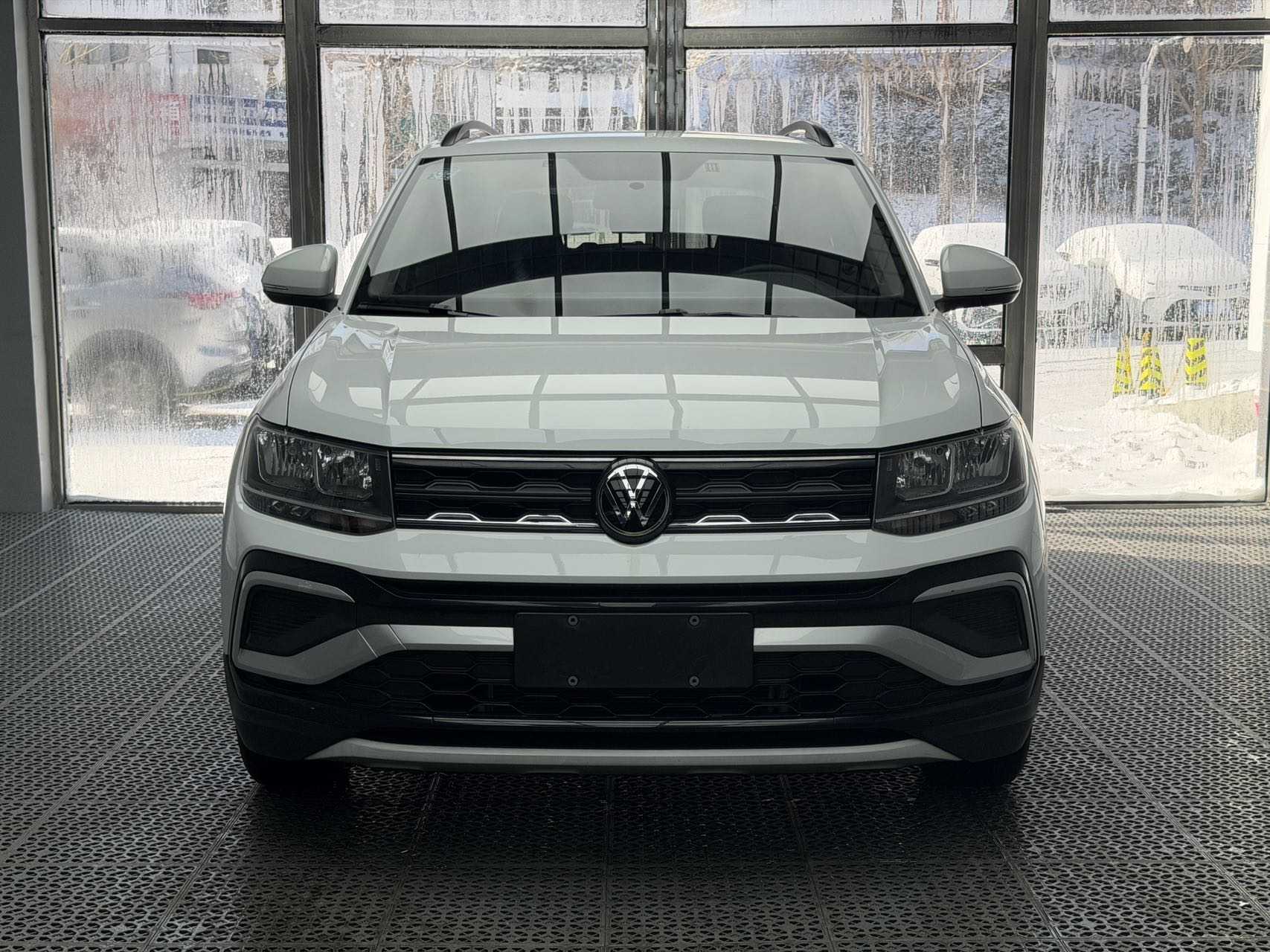 Volkswagen T-Cross 2022 #2 Volkswagen T-Cross 2022 car image #2