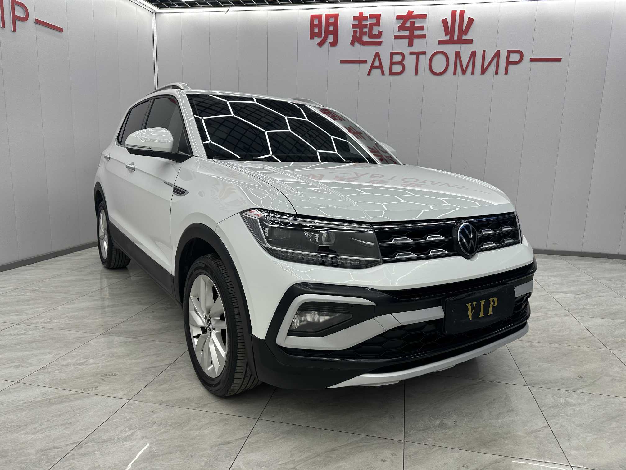 Volkswagen T-Cross 2022 #2 Volkswagen T-Cross 2022 car image #2