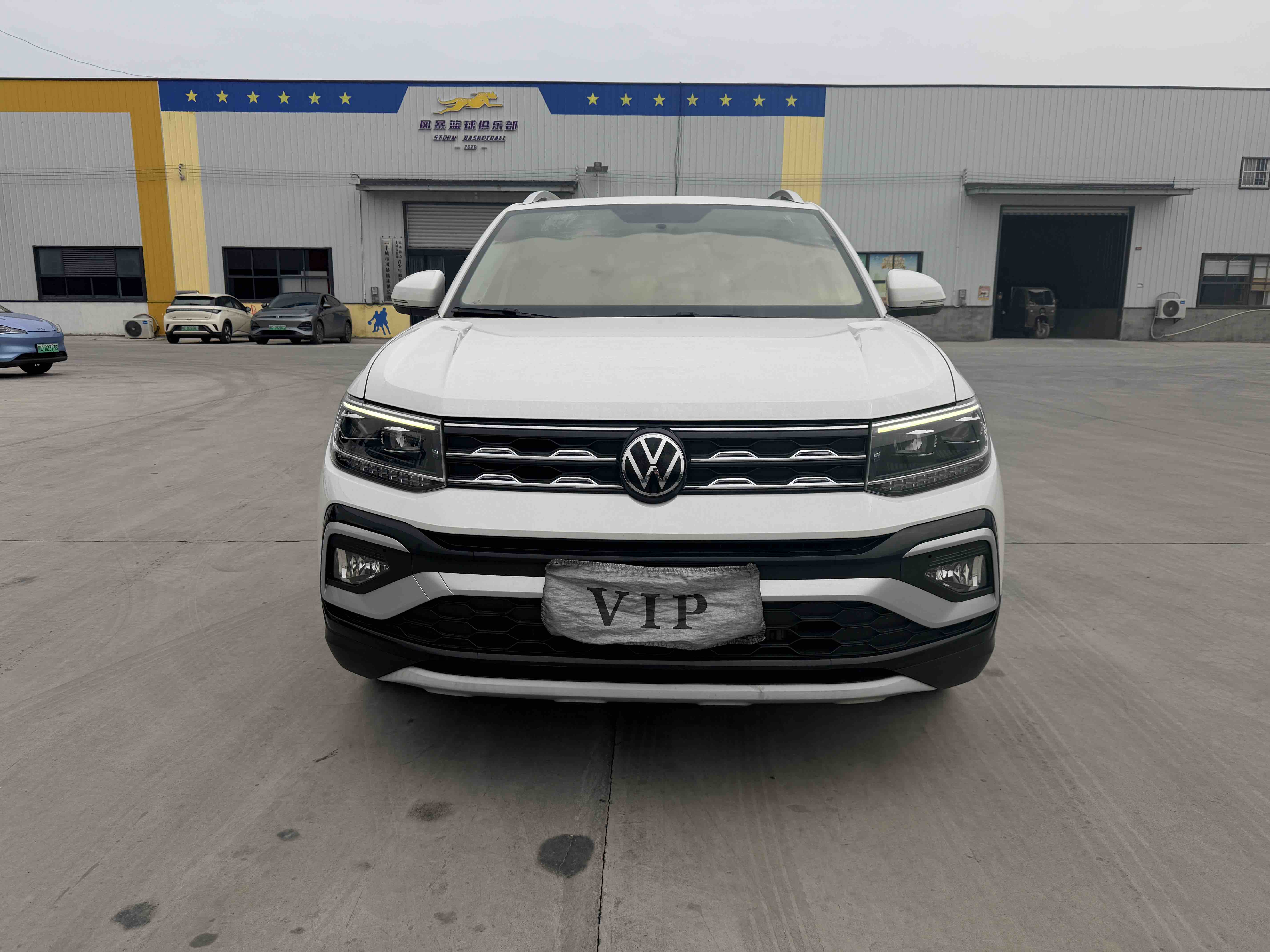 Volkswagen T-Cross 2022 #2 Volkswagen T-Cross 2022 car image #2