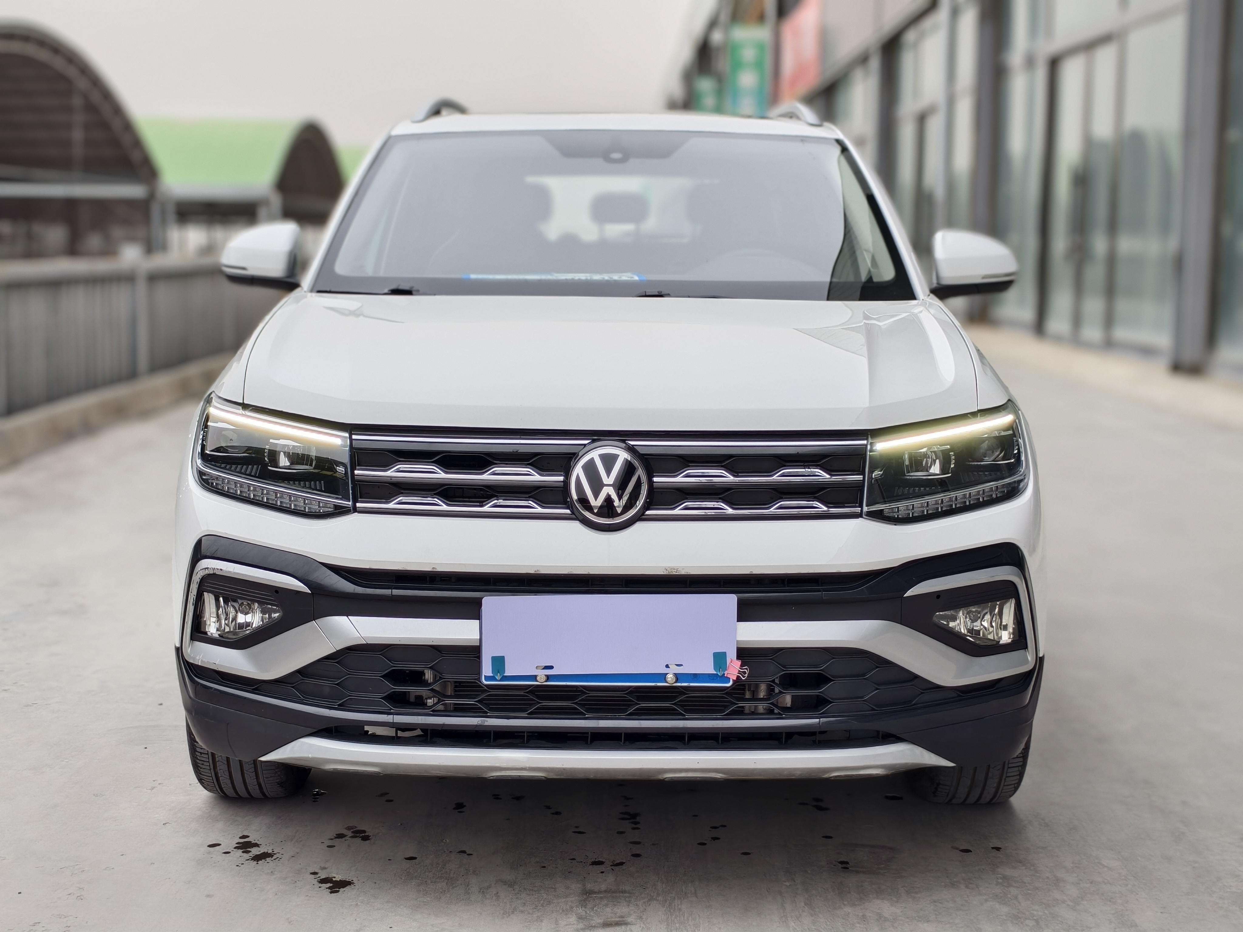 Volkswagen T-Cross 2023 #2 Volkswagen T-Cross 2023 car image #2