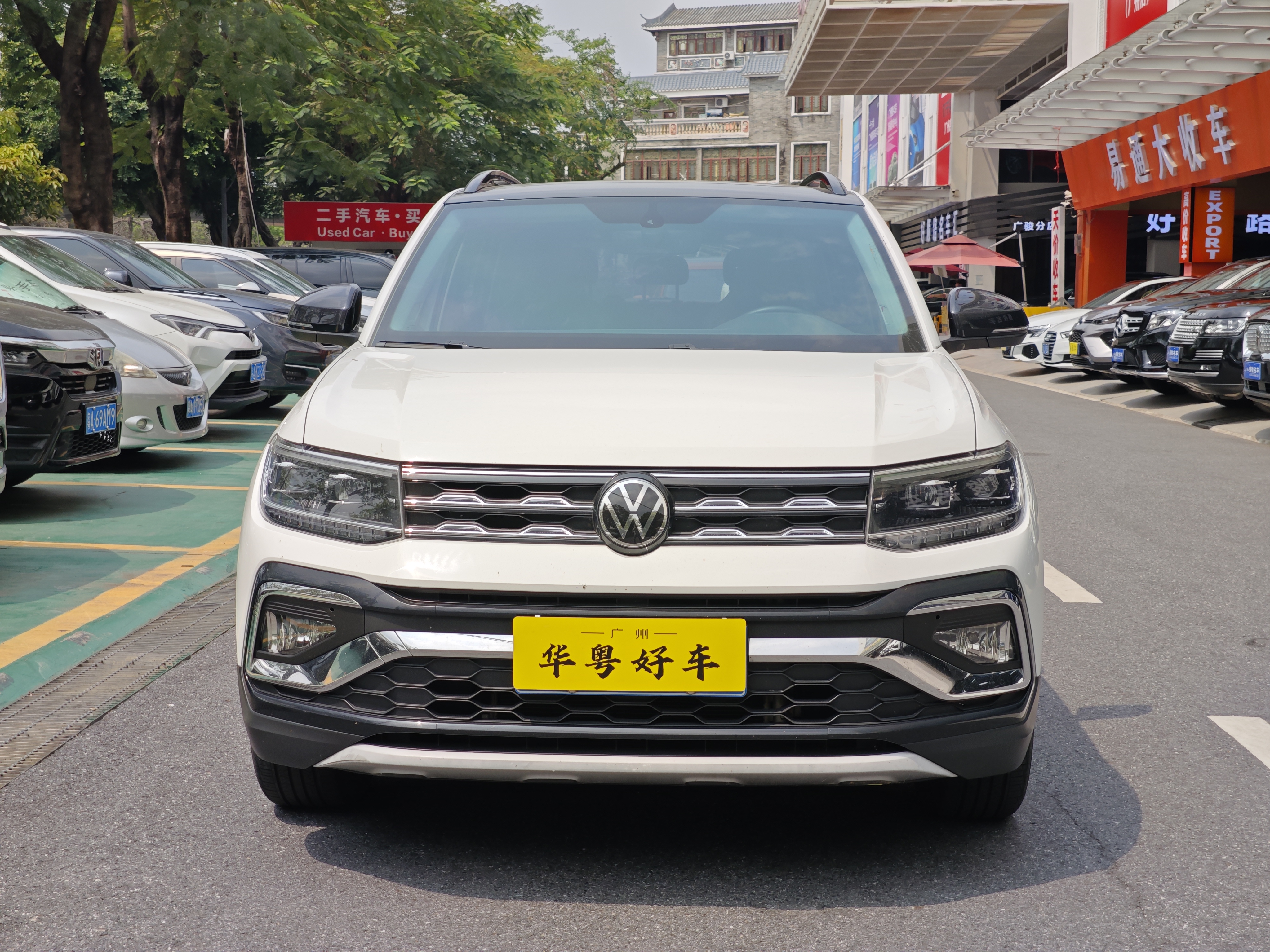 Volkswagen T-Cross 2023 #2 Volkswagen T-Cross 2023 car image #2