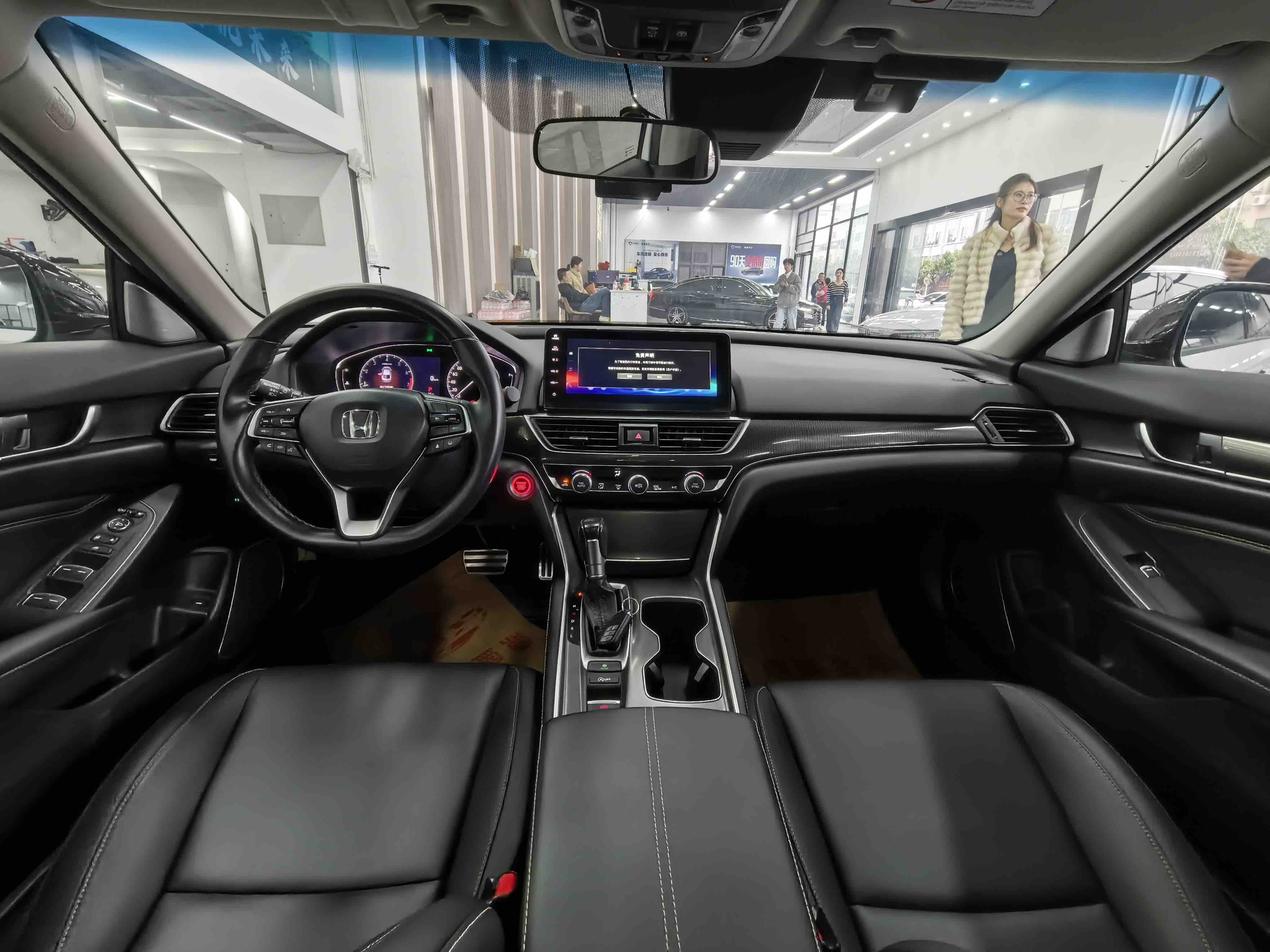 Honda Accord 2022 car image #2