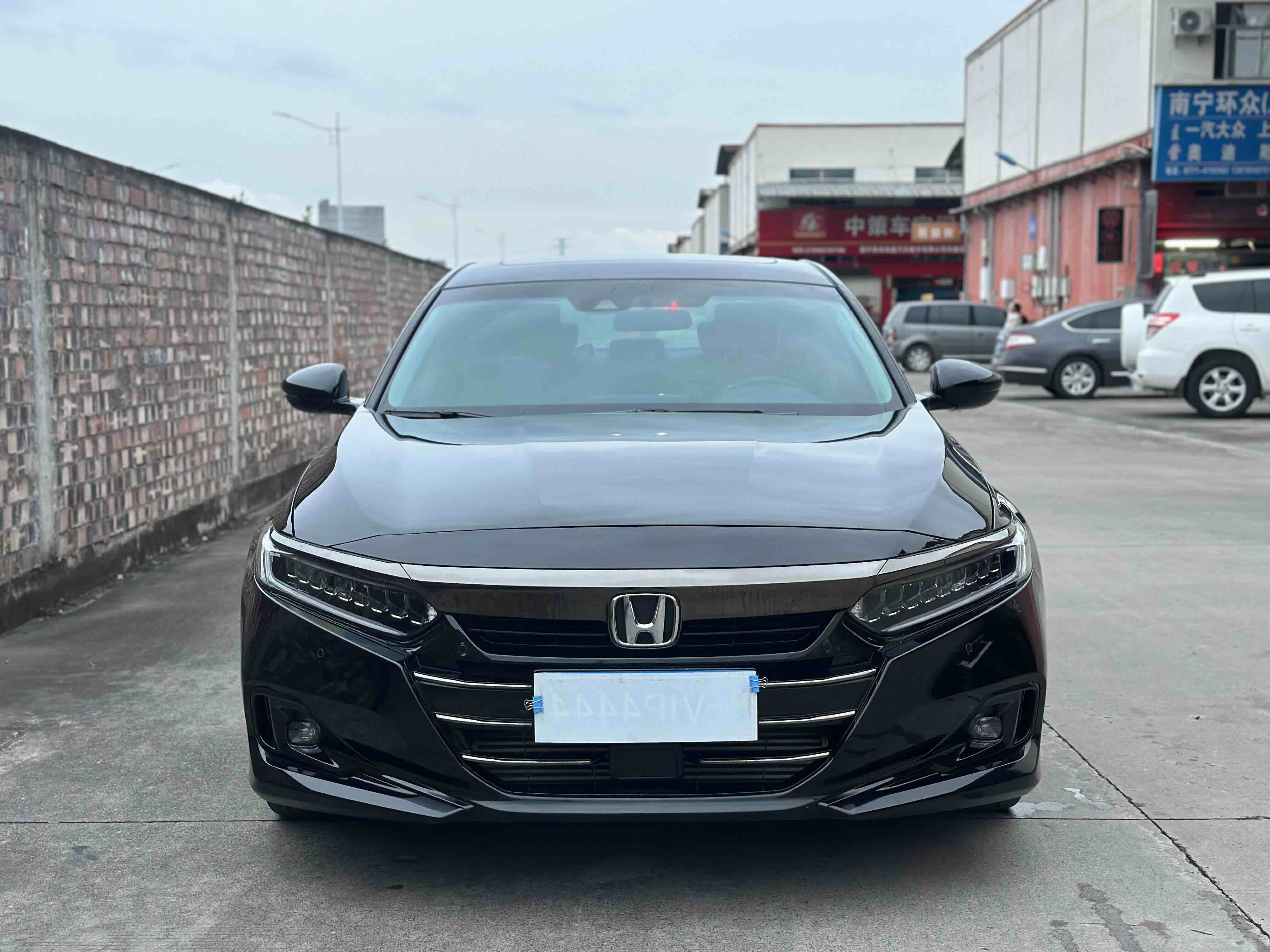 Honda Accord 2023 #2 Honda Accord 2023 car image #2