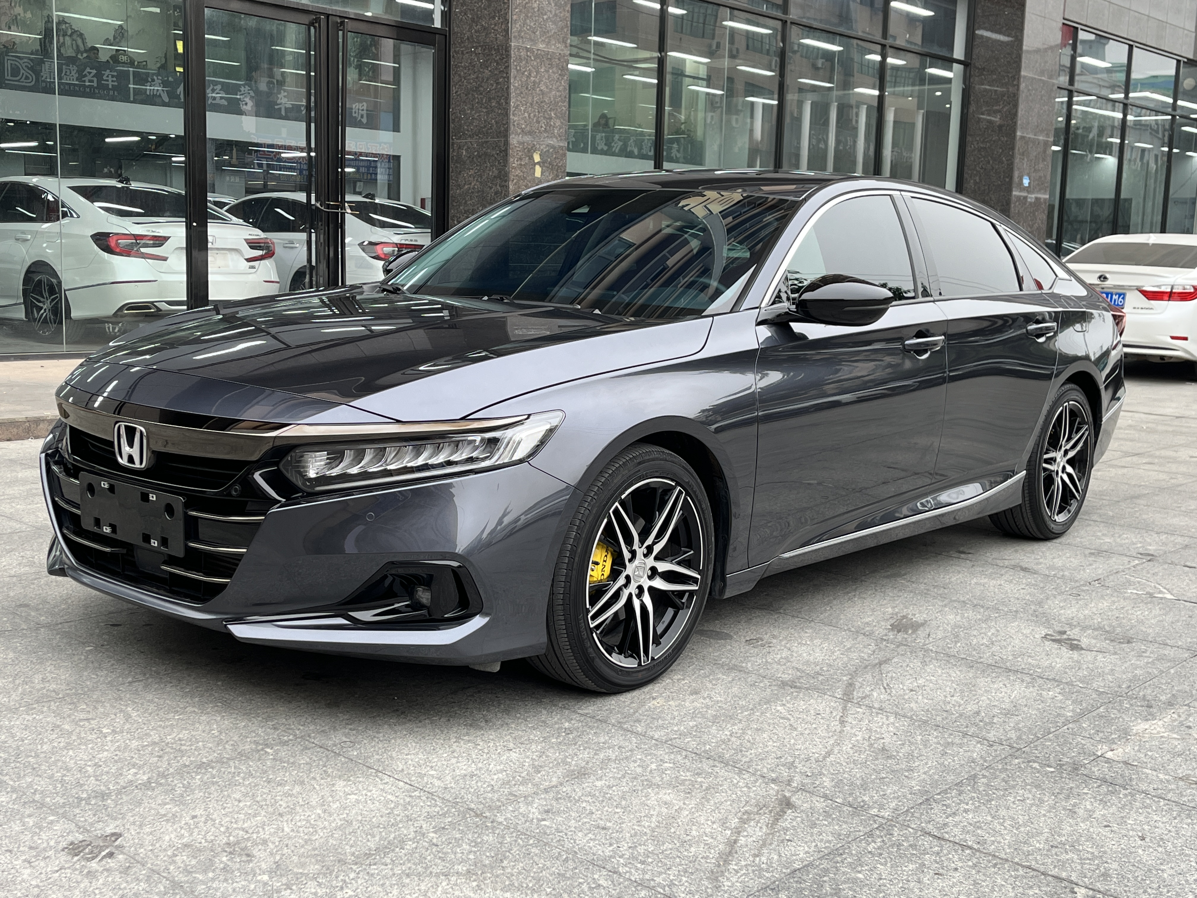 Honda Accord 2022 #2 Honda Accord 2022 car image #2