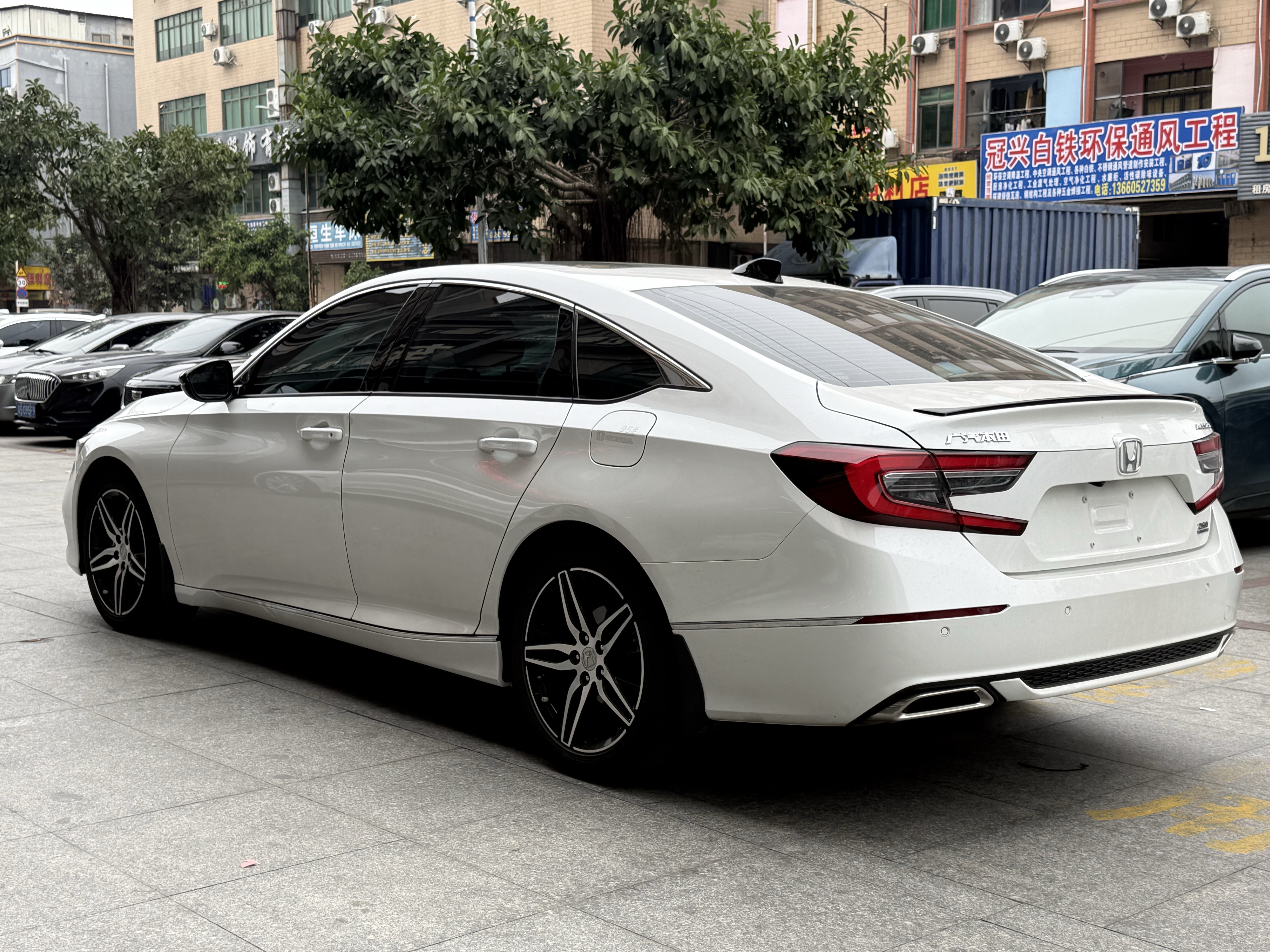 Honda Accord 2022 #2 Honda Accord 2022 car image #2