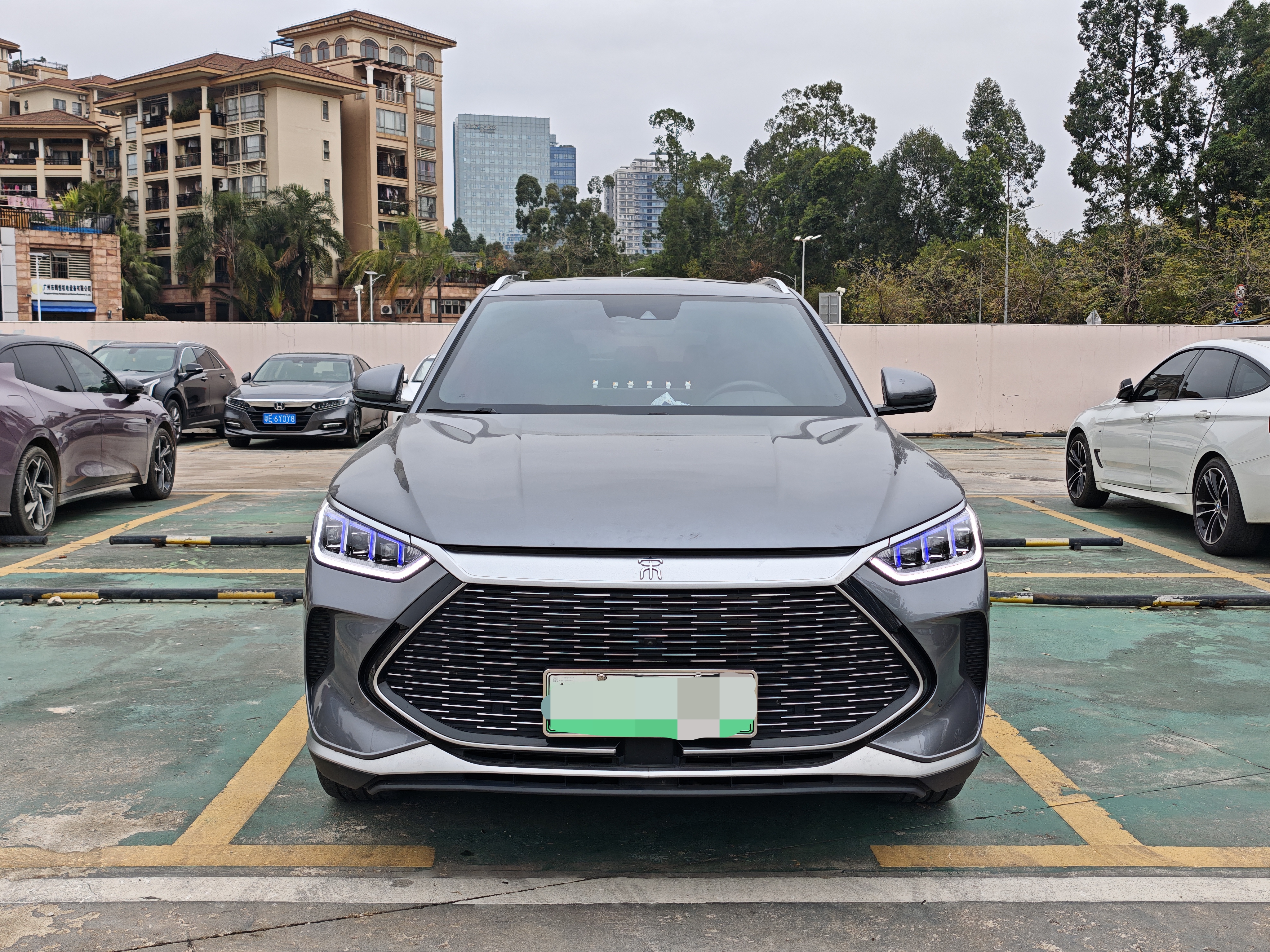 BYD Song Plus New Energy 2022 car image #2