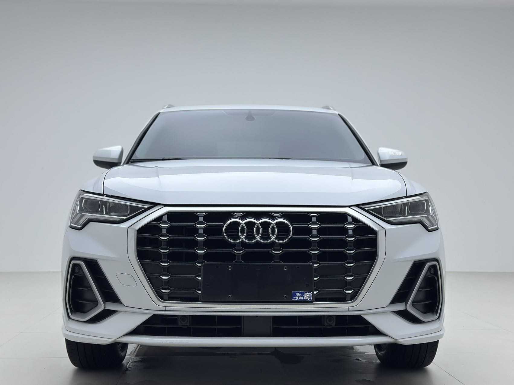 Audi Q3 2022 #2 Audi Q3 2022 car image #2