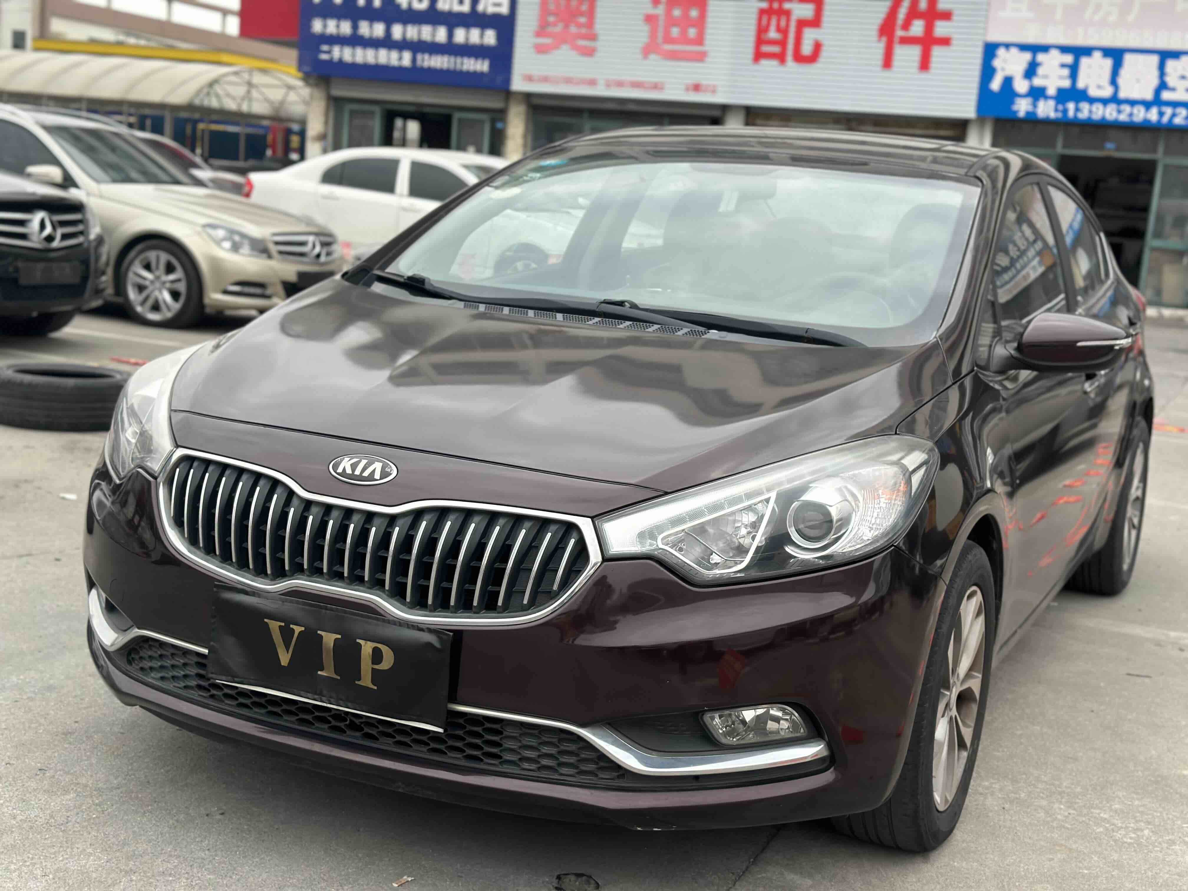 起亚 起亚K3 2013 汽车图片 #2