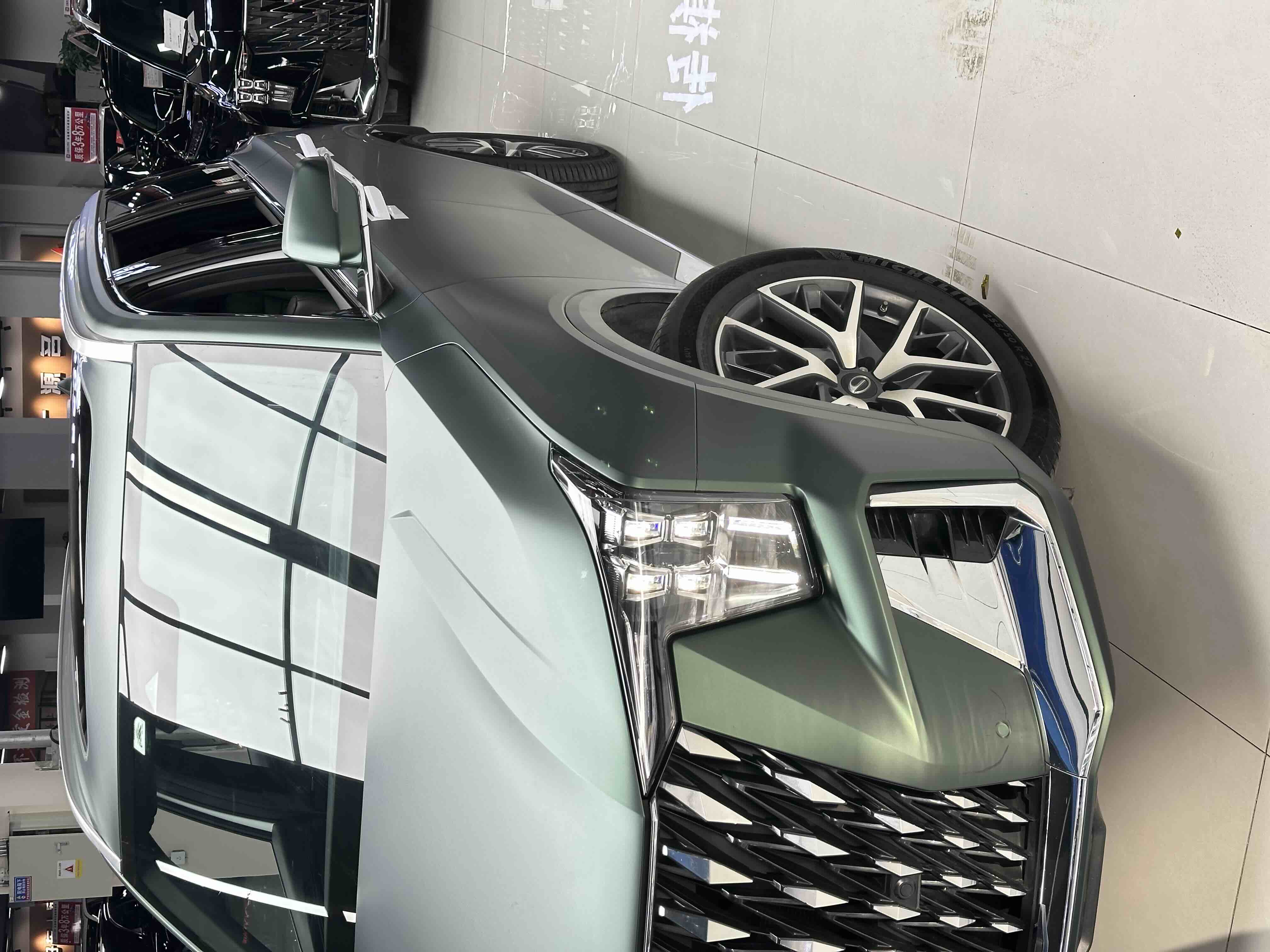 GAC Trumpchi GS8 2023 car image #2