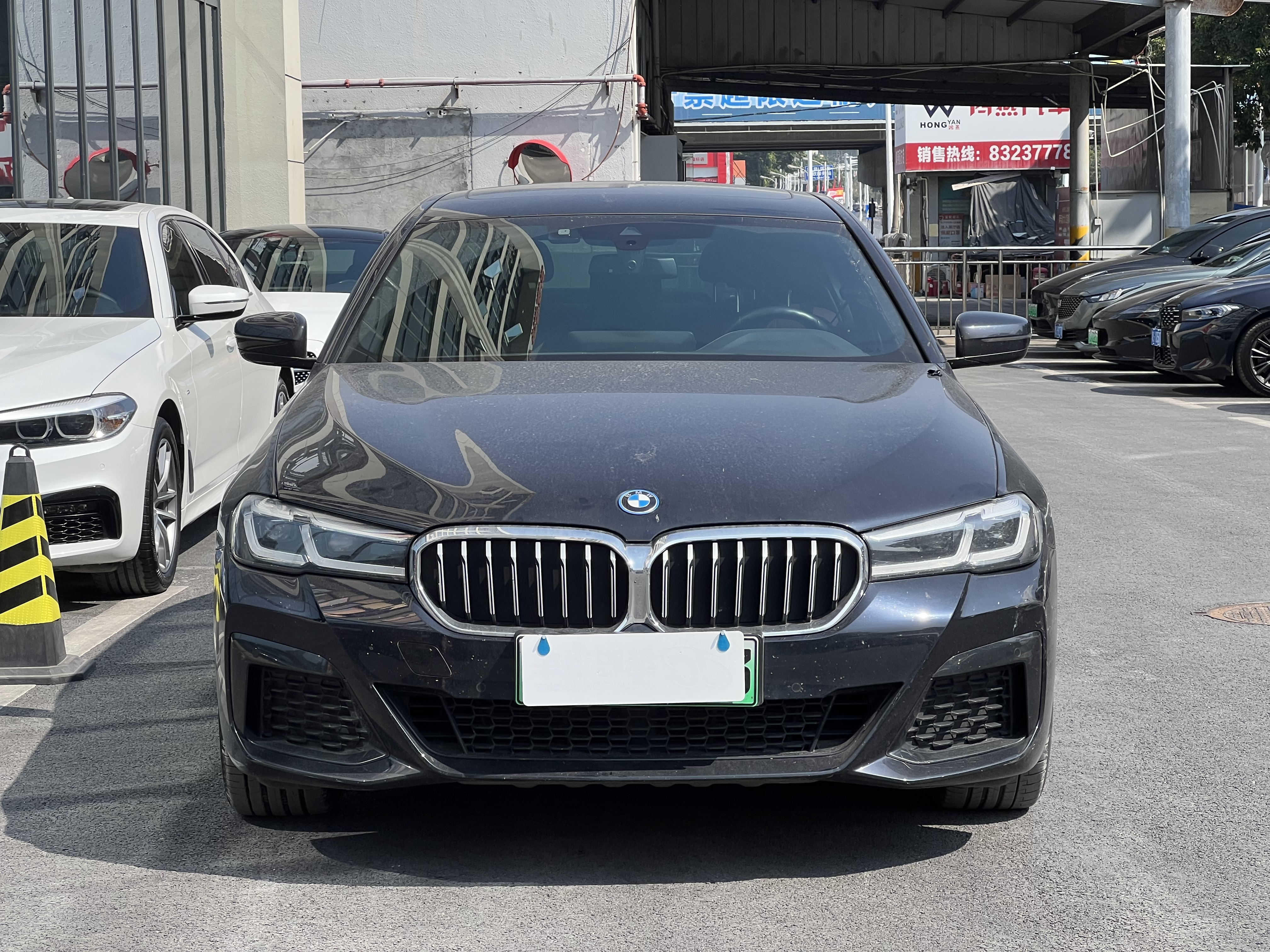 BMW 5 Series New Energy 2022 car image #2