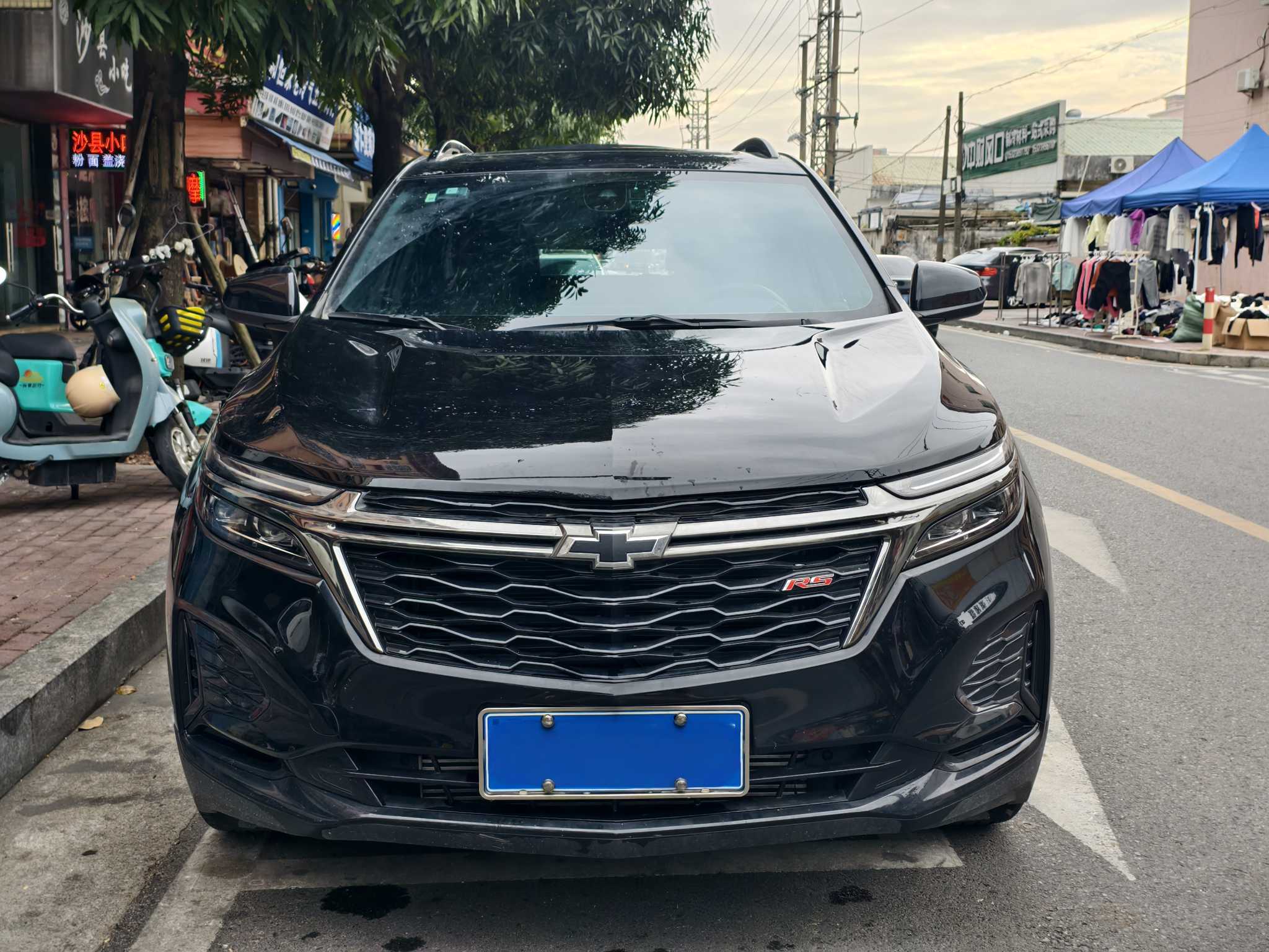 Chevrolet Equinox 2022 #2 Chevrolet Equinox 2022 car image #2
