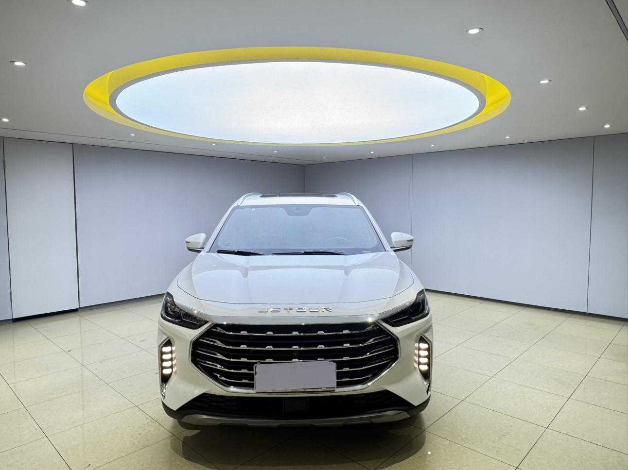 Jetour X70 PLUS 2022 car image #2