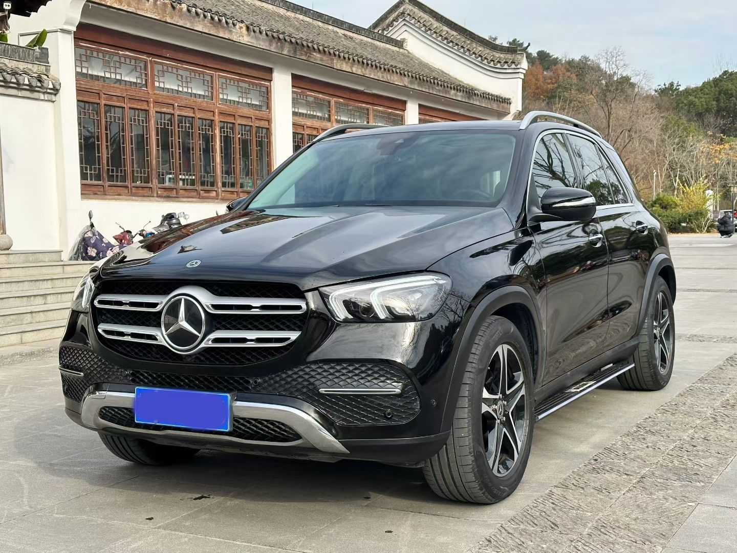 Mercedes-Benz GLE Class 2022 #2 Mercedes-Benz GLE Class 2022 car image #2