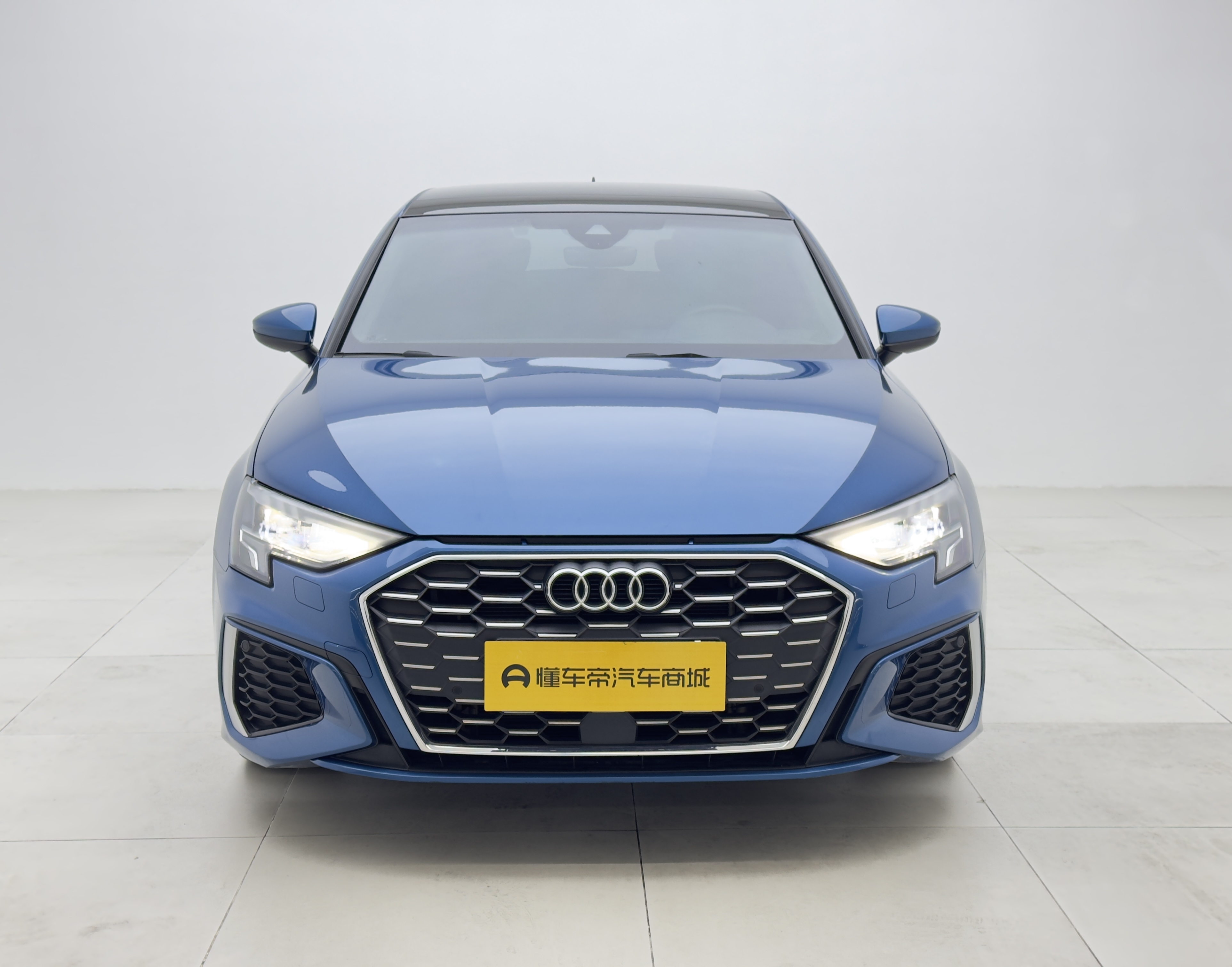 Audi A3 2023 car image #2