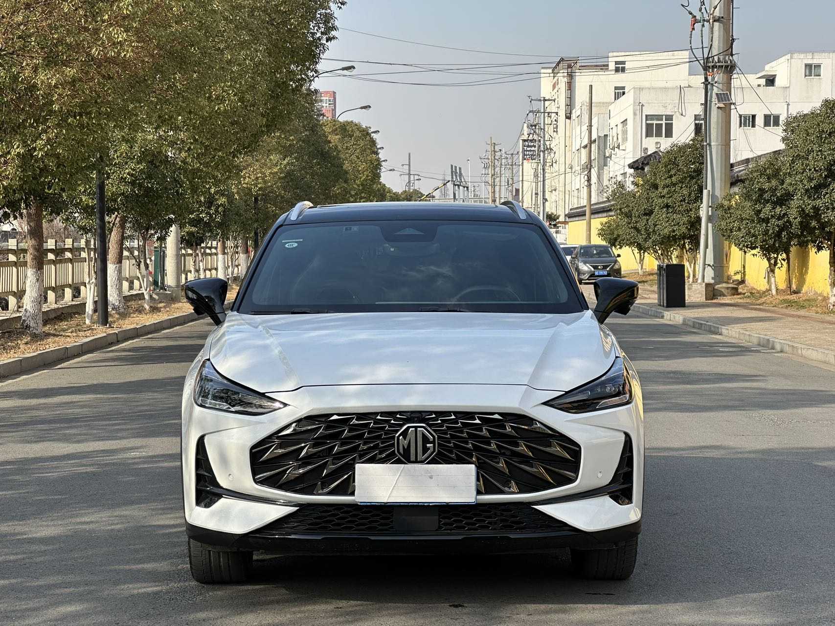 MG ONE 2022 car image #2