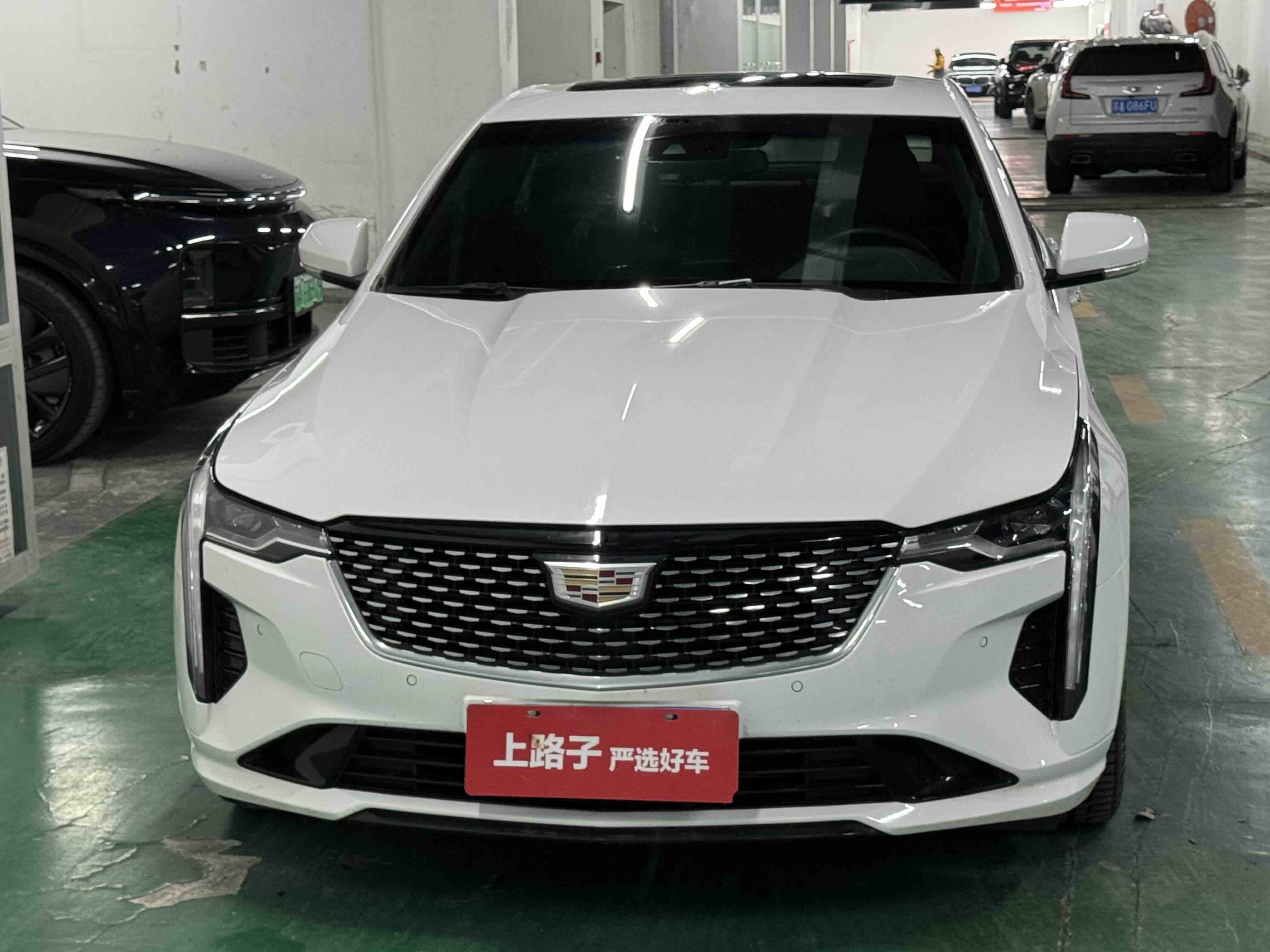 2022 #2 2022 car image #2