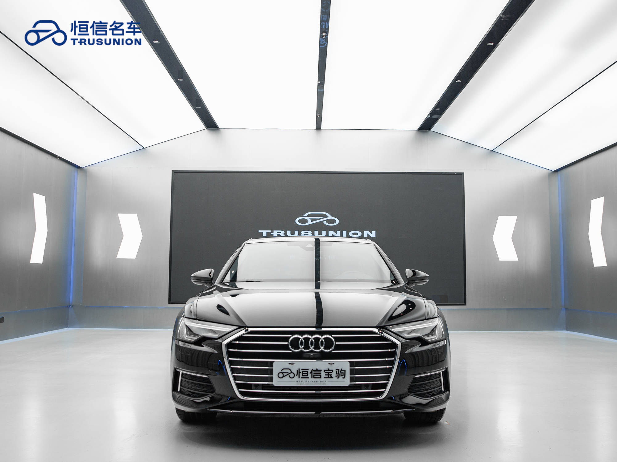 Audi 2022 car image #2