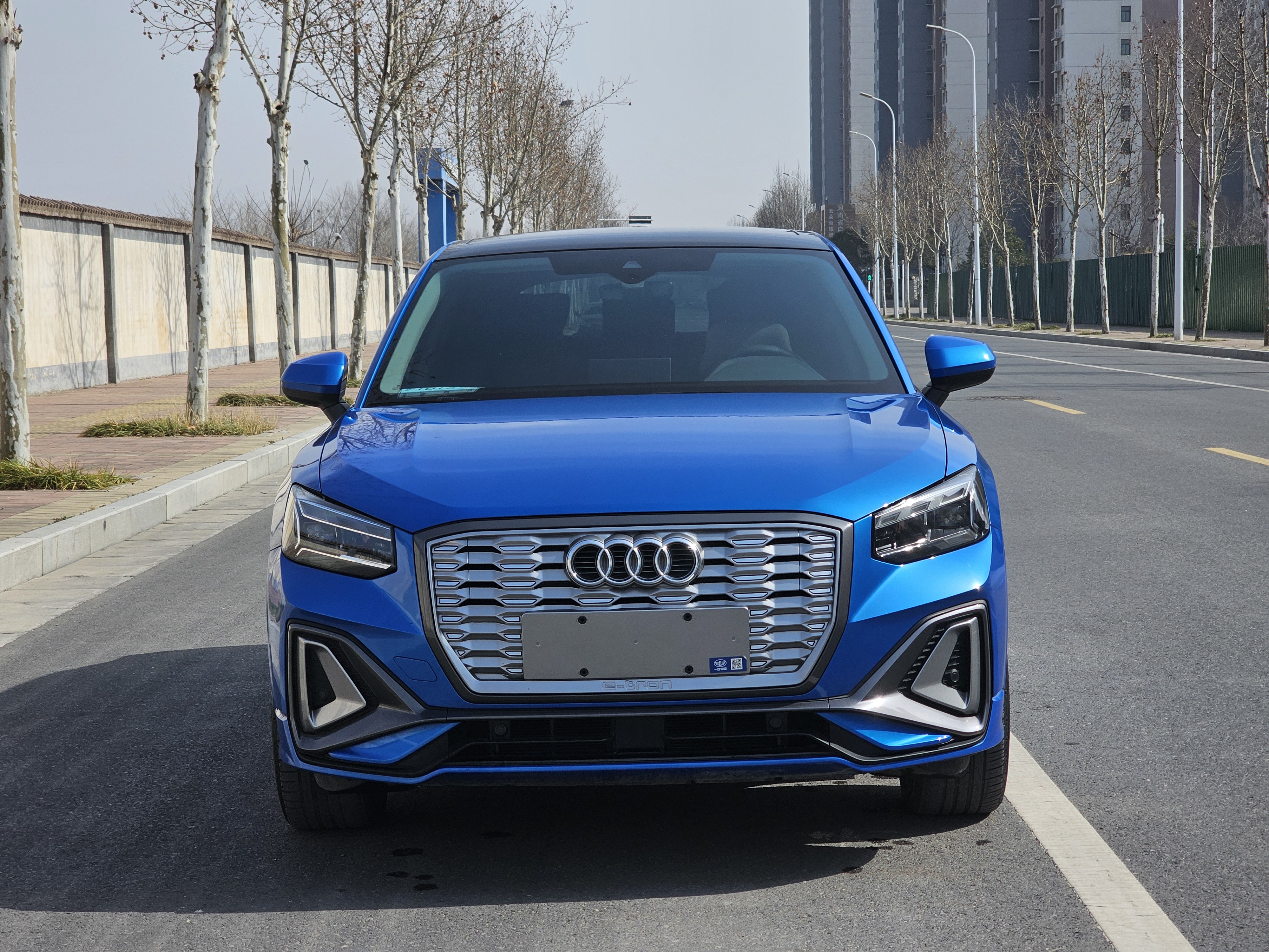 Q2L e-tron 2022 #2 Q2L e-tron 2022 car image #2