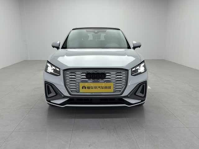 Q2L e-tron 2022 #2 Q2L e-tron 2022 car image #2