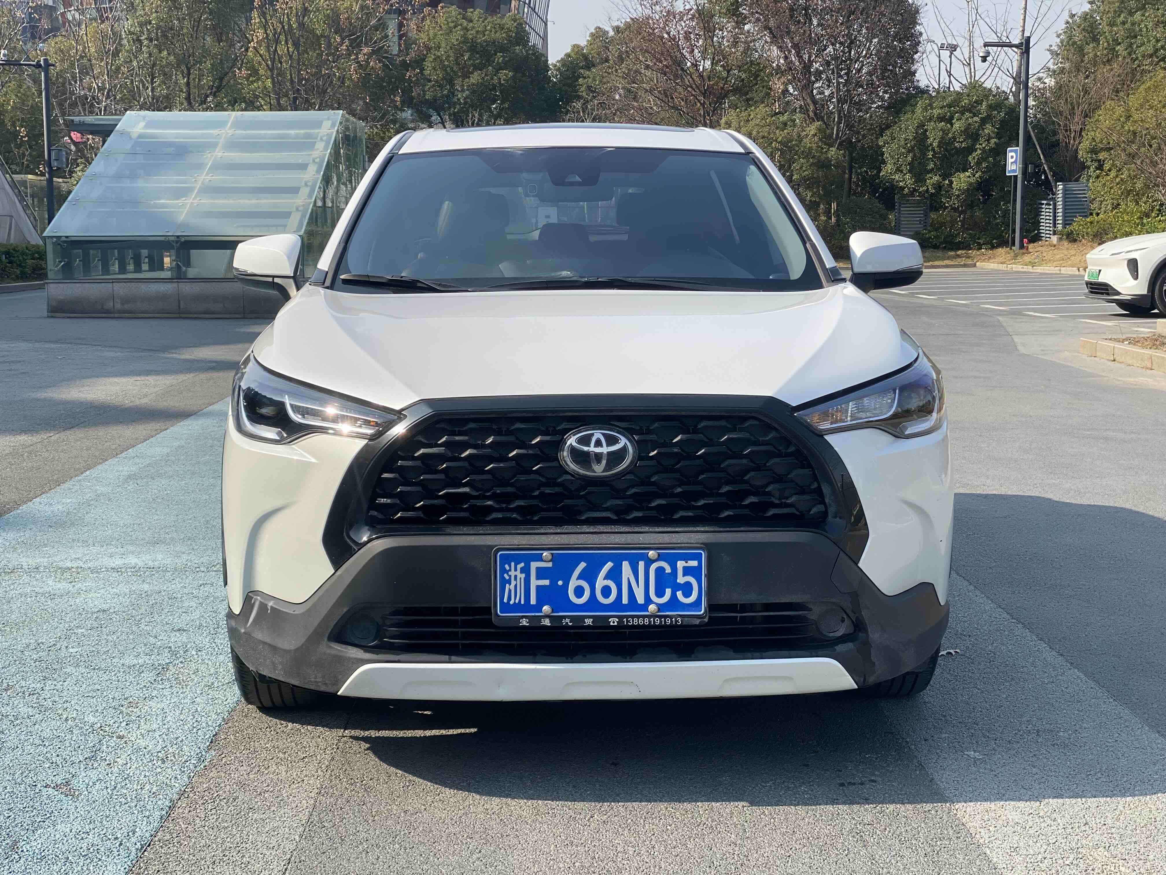 Corolla Cross 2022 #2 Corolla Cross 2022 car image #2