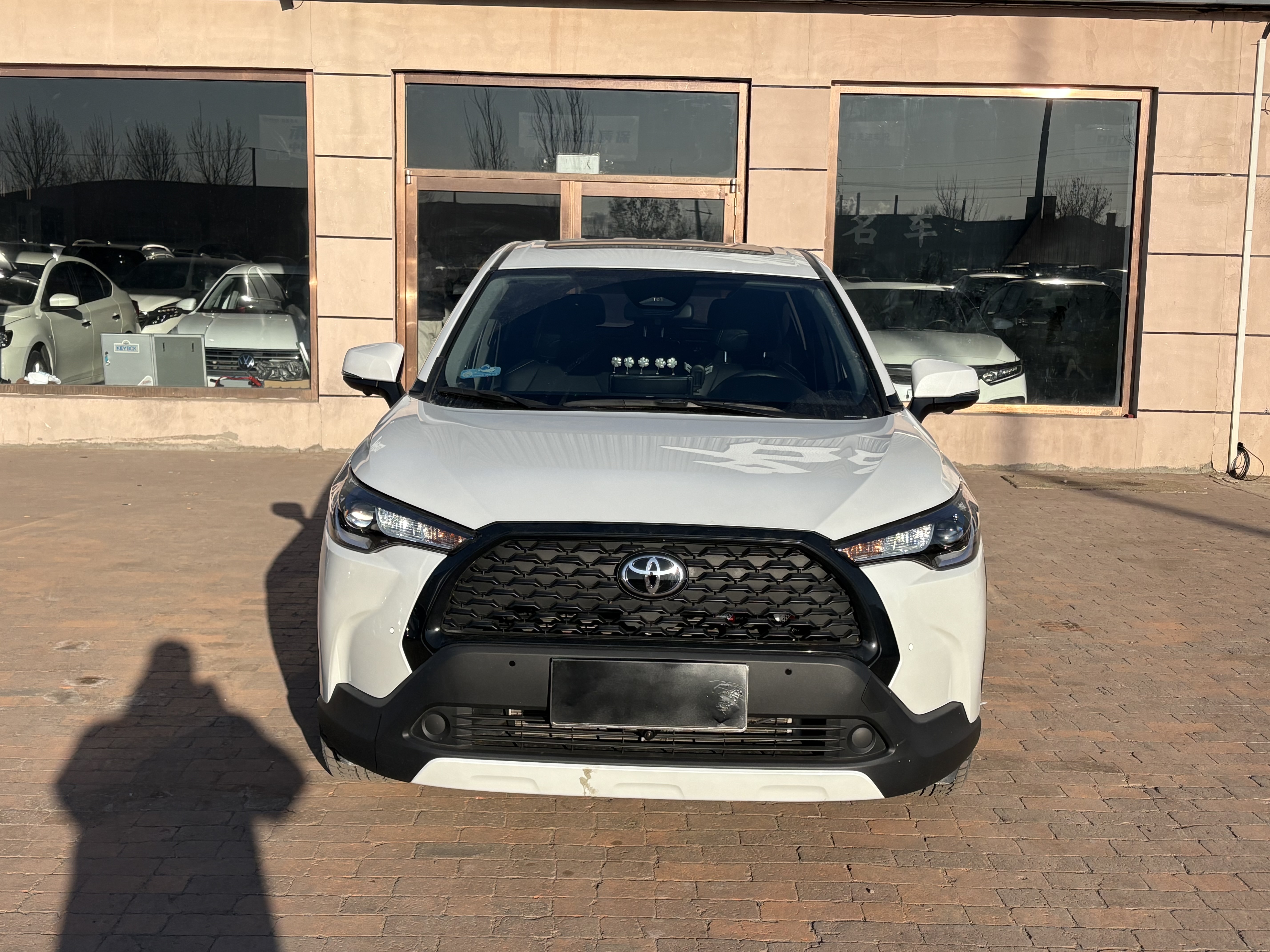 Toyota Corolla Cross 2023 immagine di auto #2