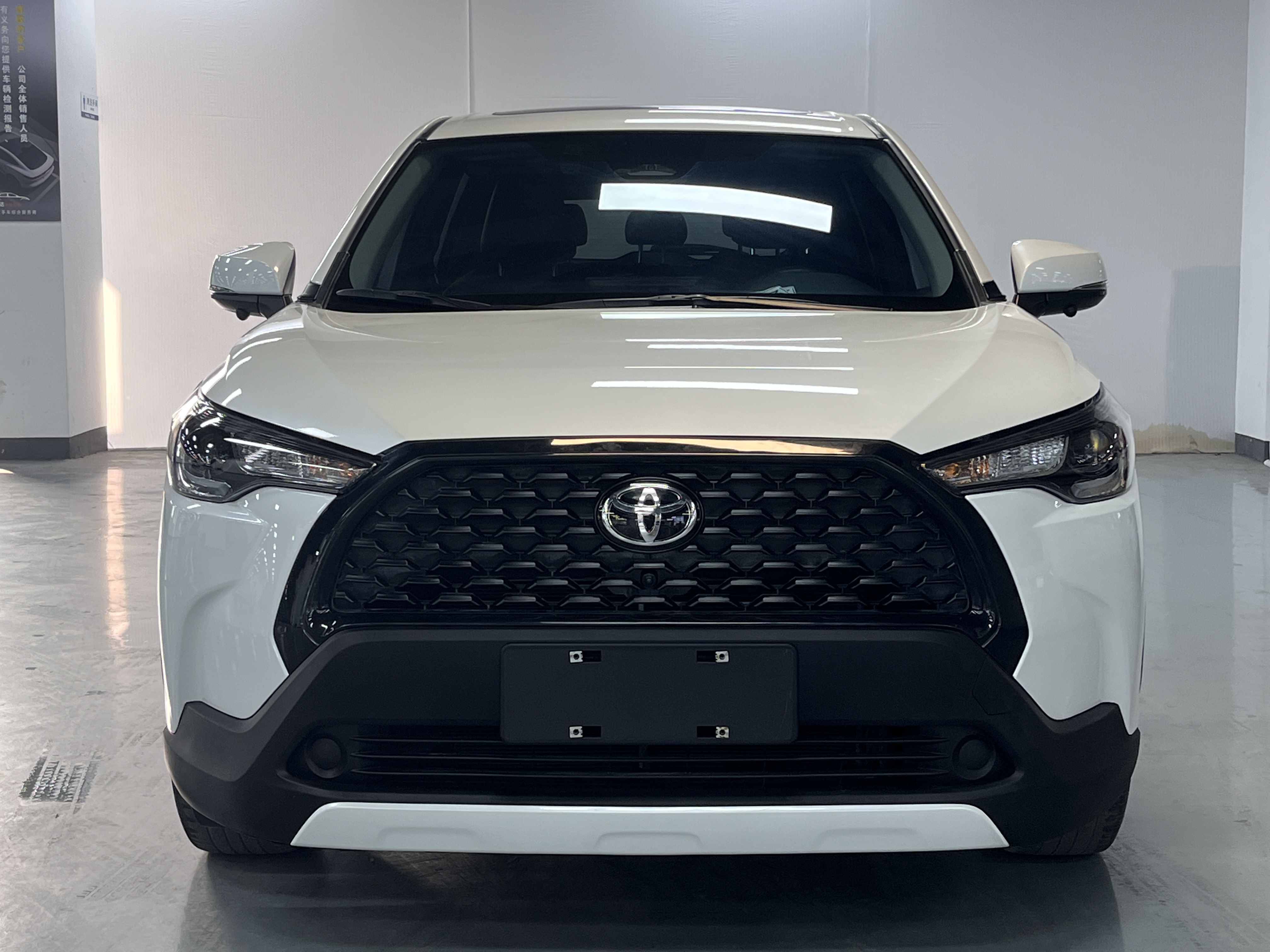 Toyota Corolla Cross 2023 car image #2