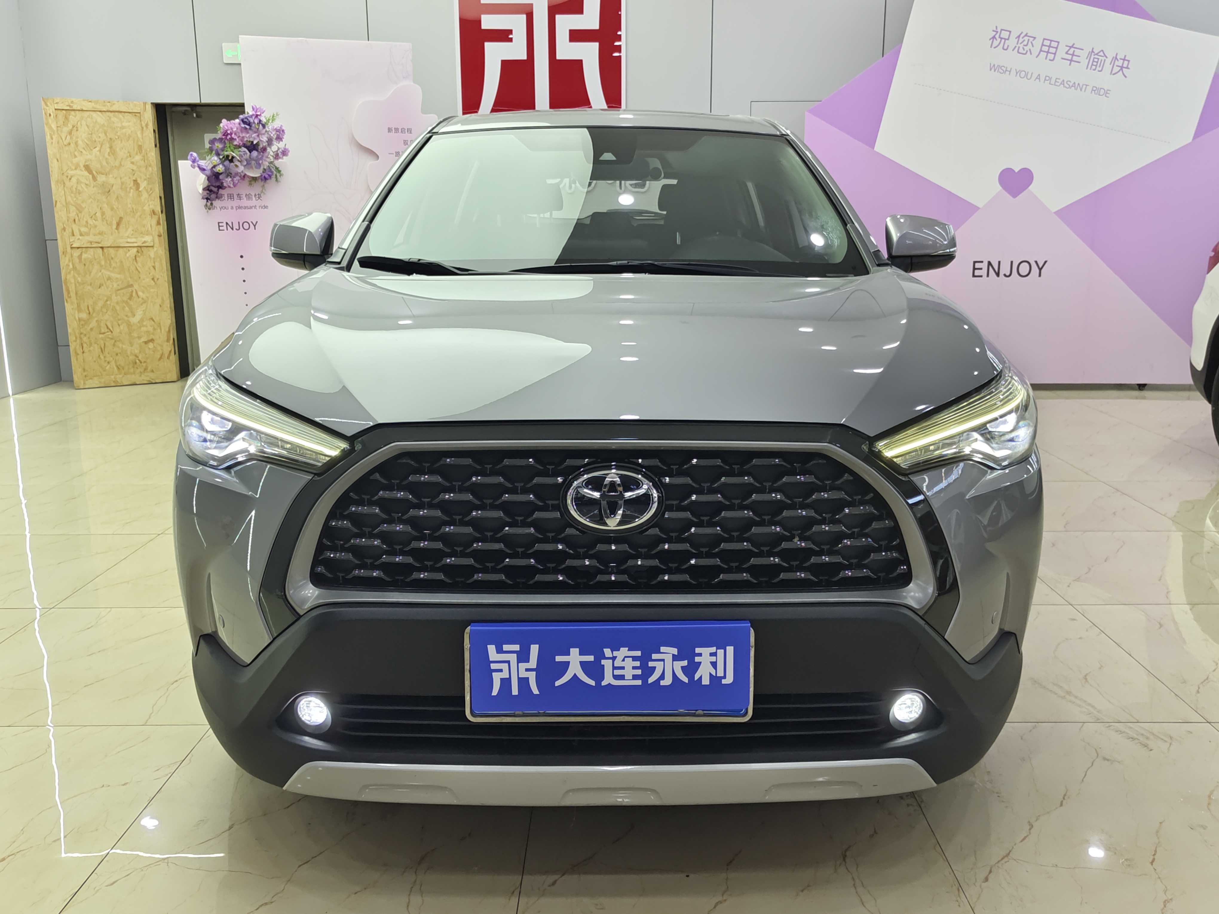 Corolla Cross 2022 #2 Corolla Cross 2022 car image #2