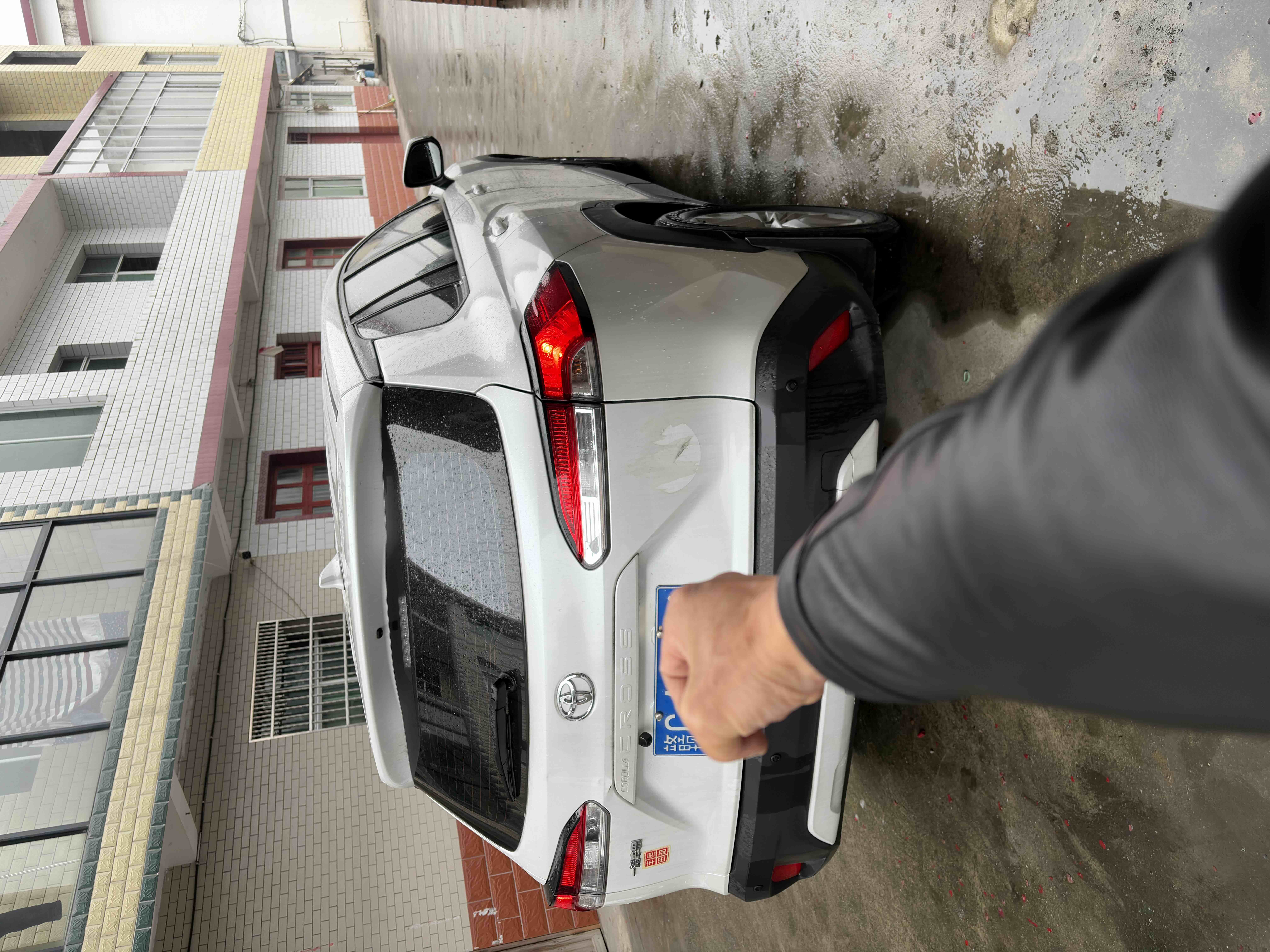 Toyota Corolla Cross 2022 immagine di auto #2