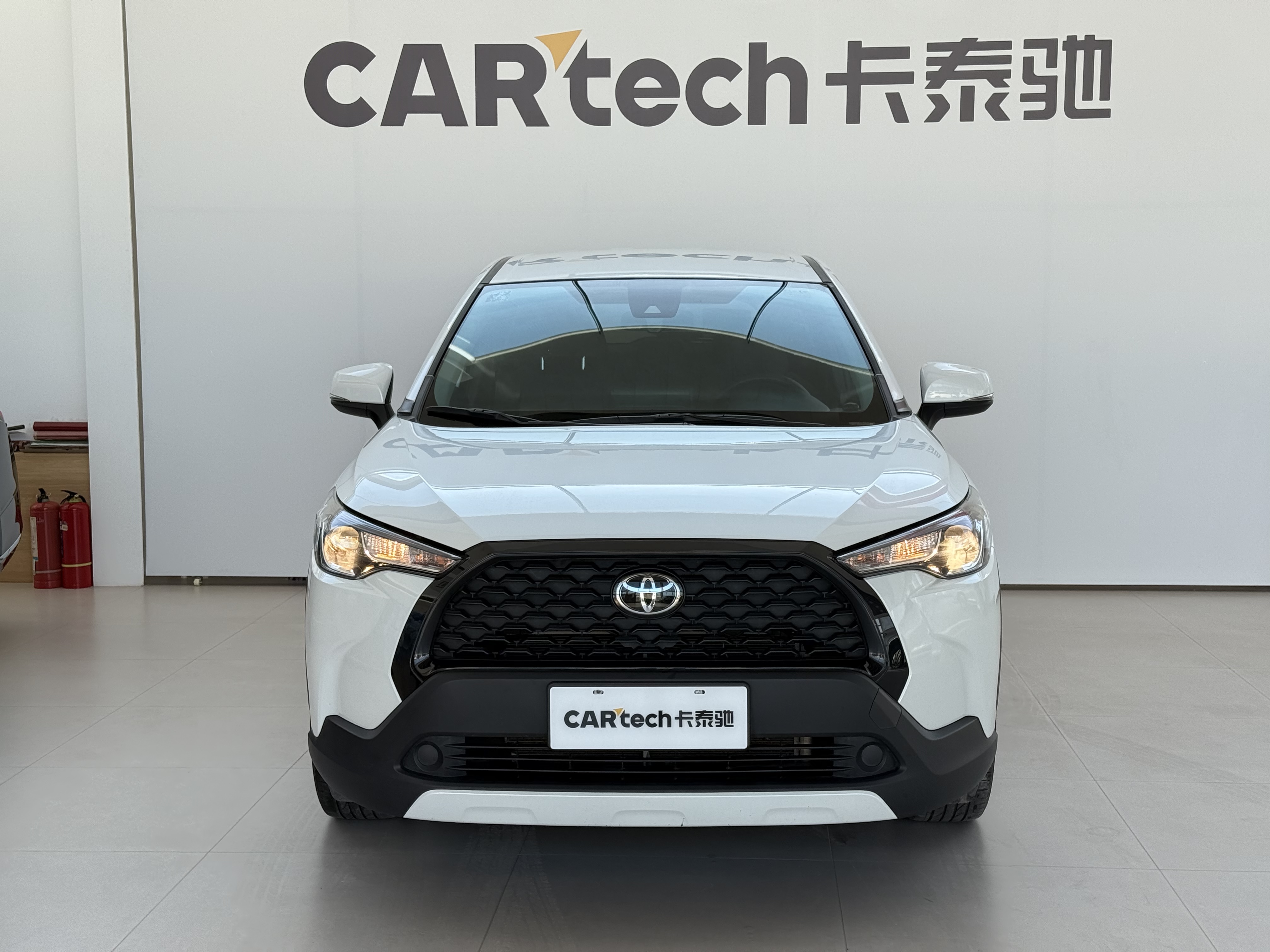 Toyota Corolla Cross 2023 car image #2