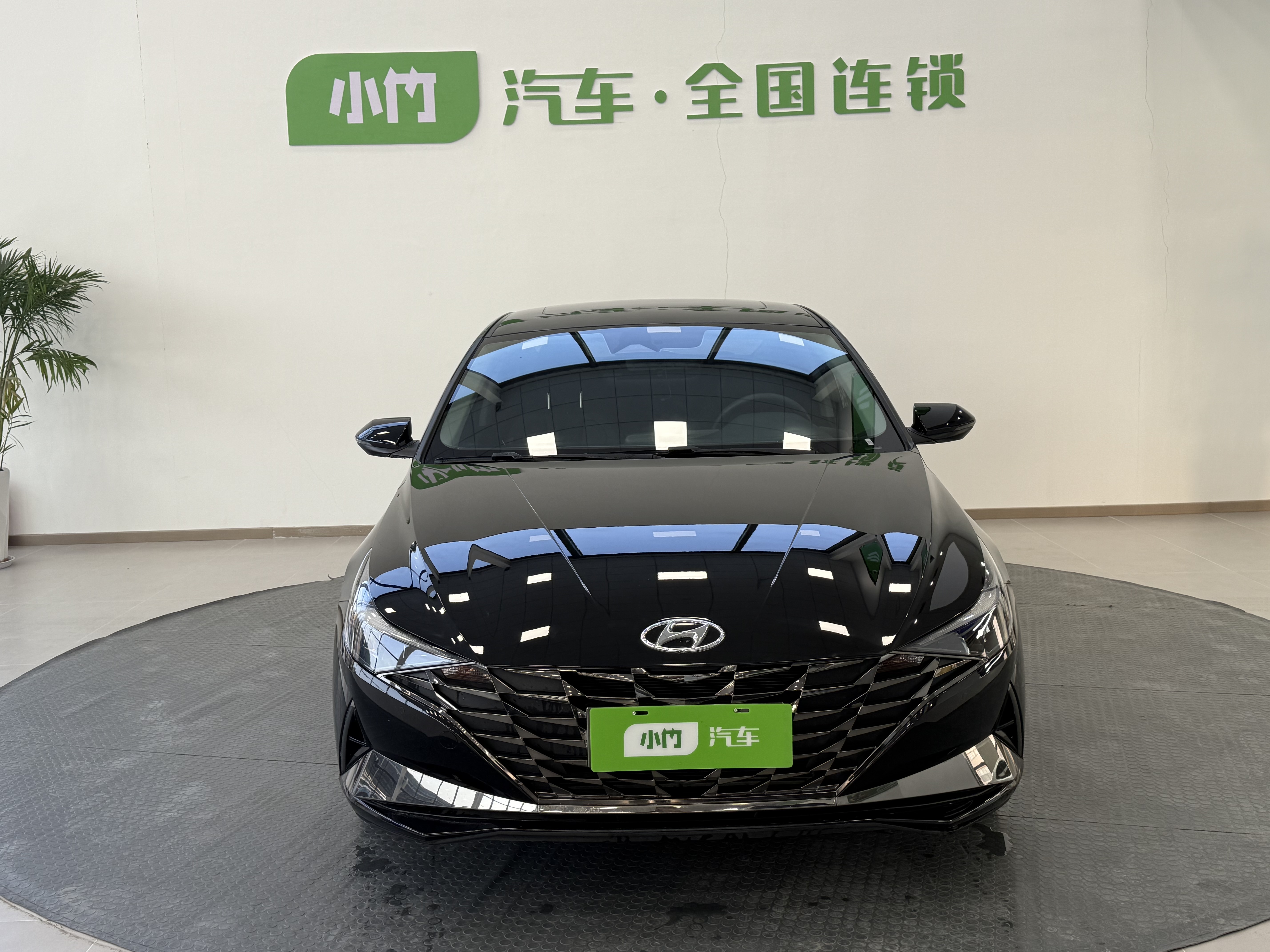 Hyundai Elantra 2023 car image #2