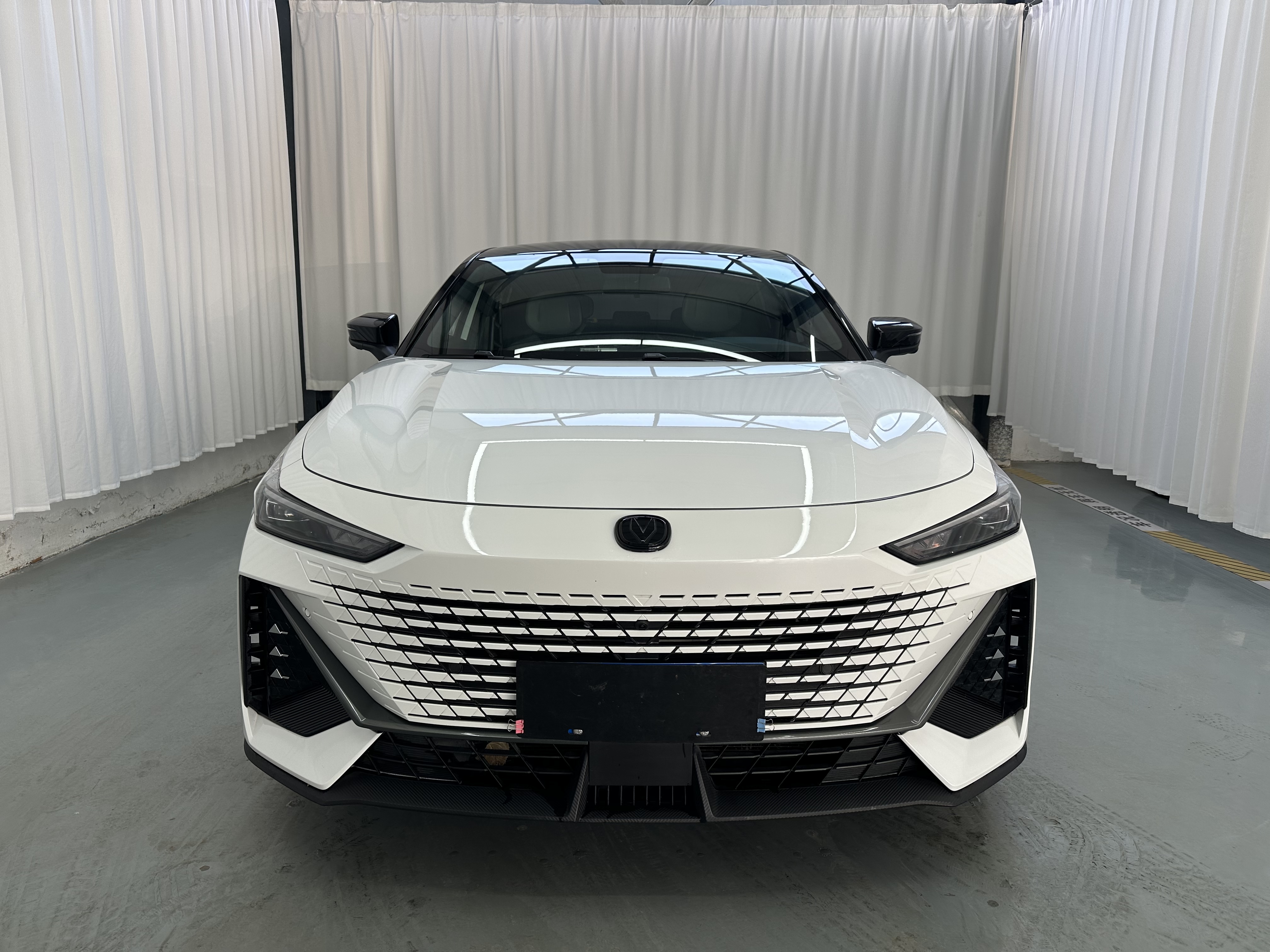 Changan UNI-V 2023 immagine di auto #2