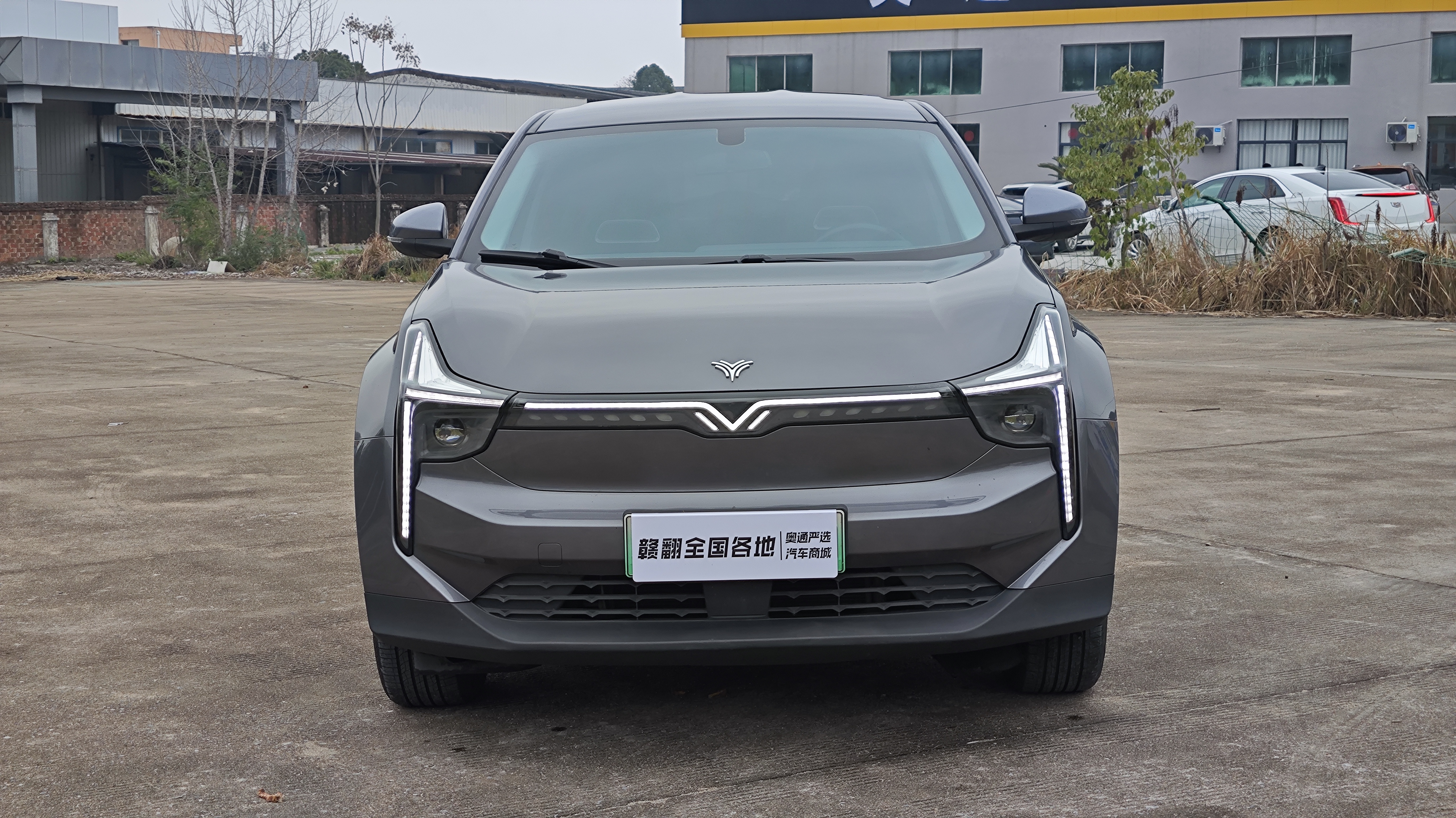 哪吒汽车 哪吒U 2022 #2 哪吒汽车 哪吒U 2022 汽车图片 #2