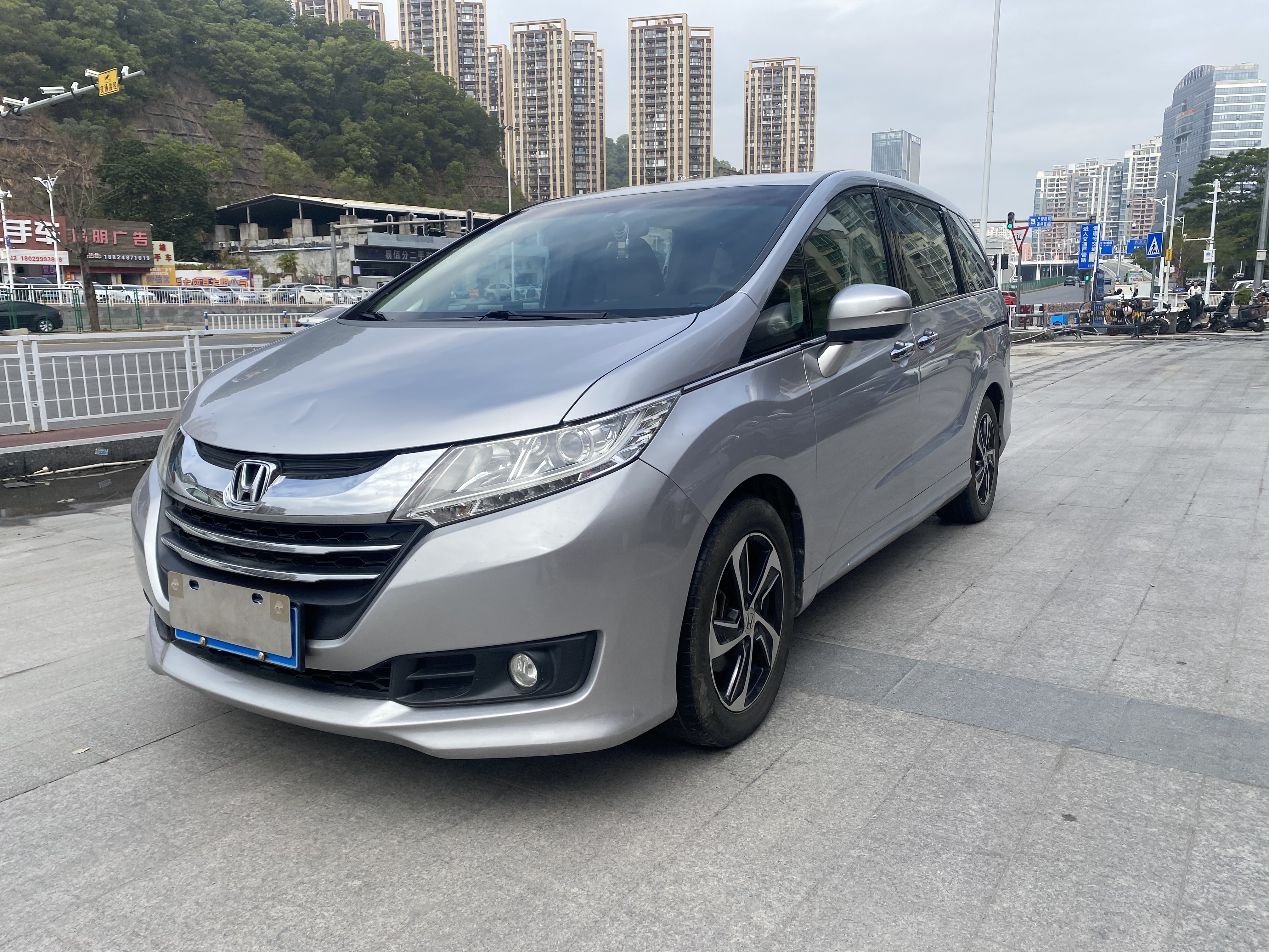 Honda ODYSSEY 2015 #2 Honda ODYSSEY 2015 car image #2