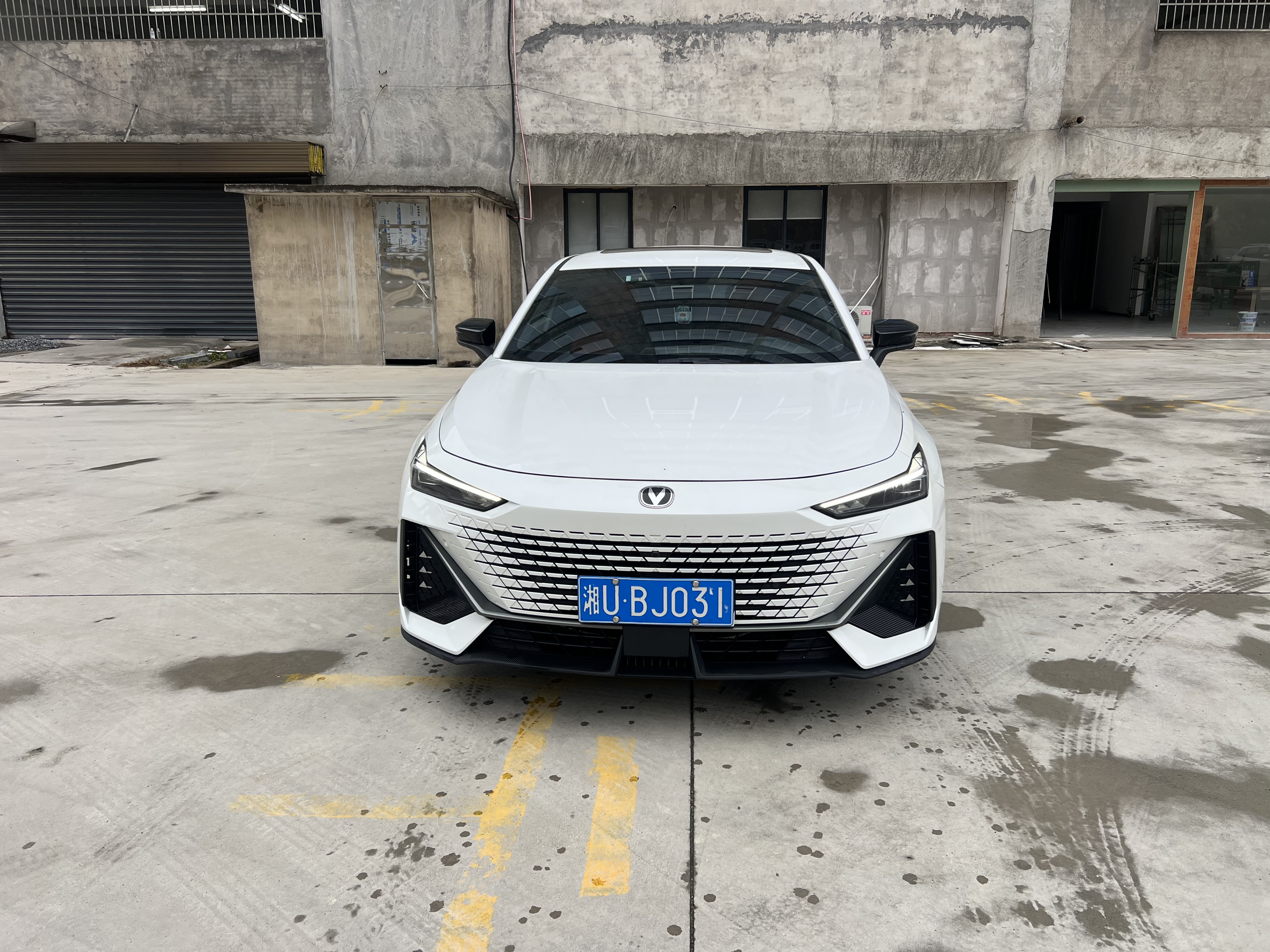 Changan UNI-V 2023 #2 Changan UNI-V 2023 immagine di auto #2