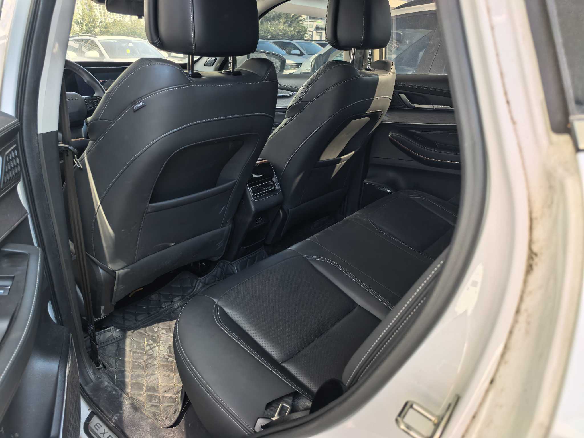 Exceed Chasing Wind C-DM 2023 image de voiture #2