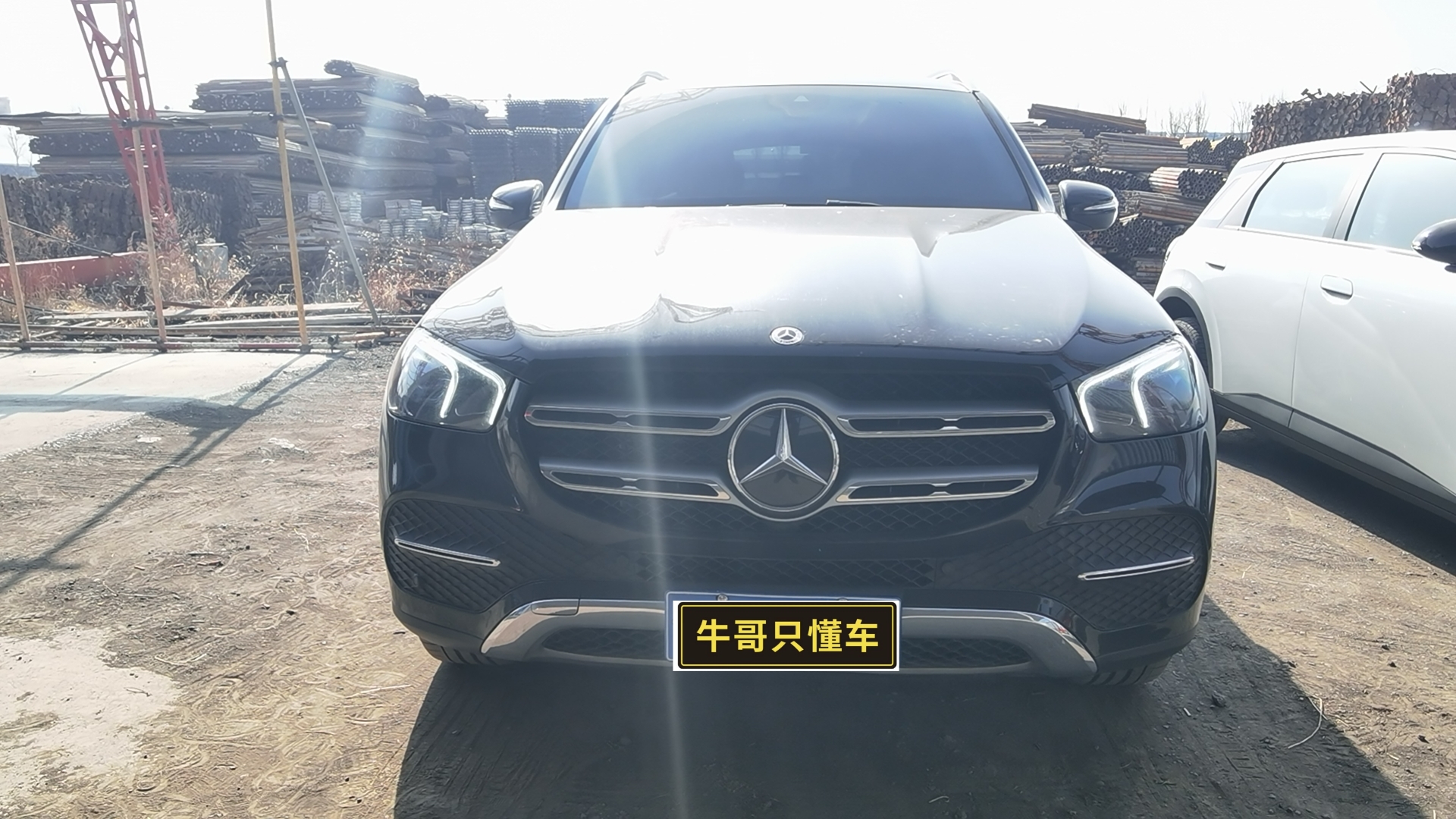 Mercedes-Benz GLE Class 2022 car image #2