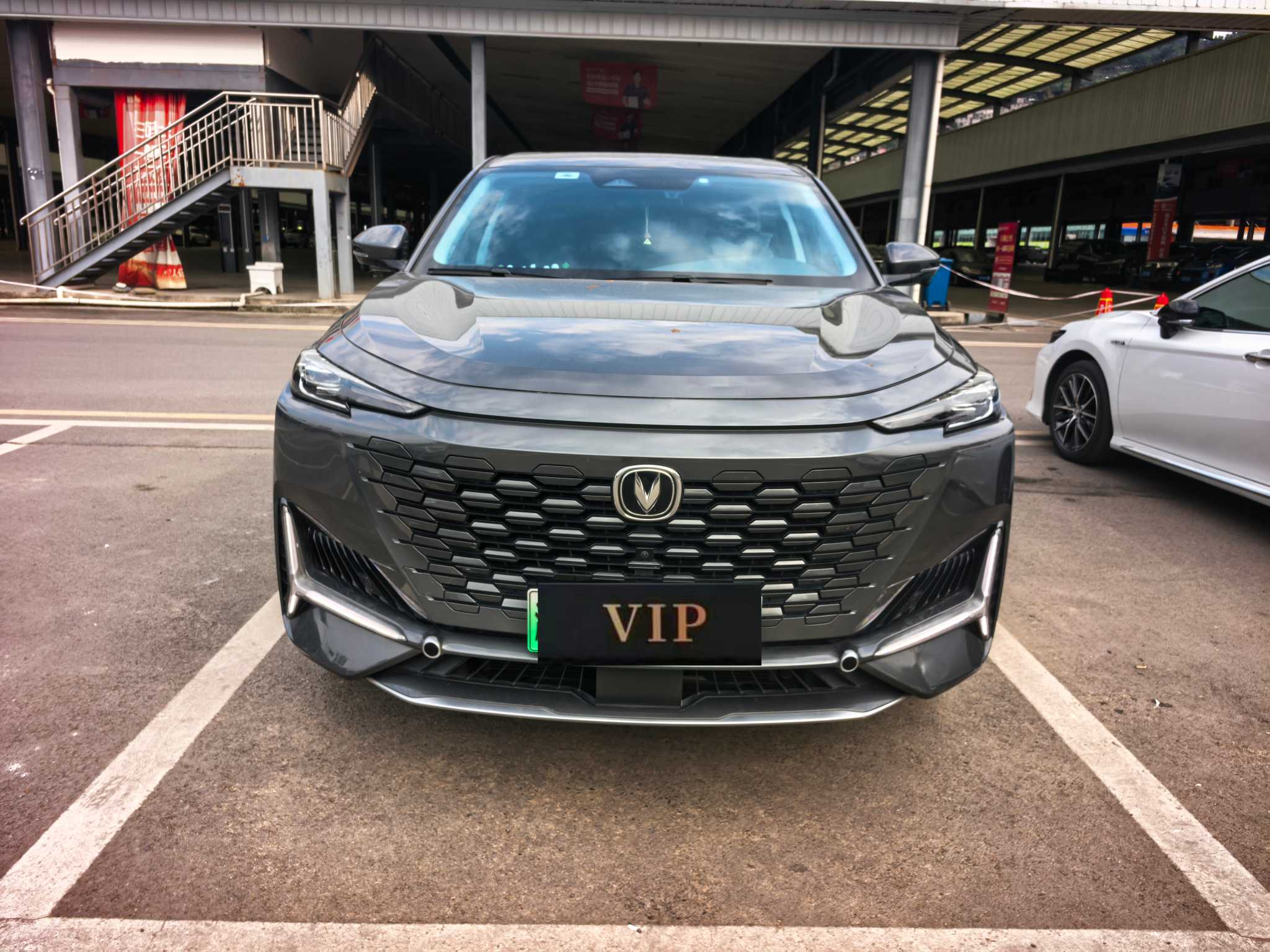 Changan UNI-K iDD 2022 car image #2