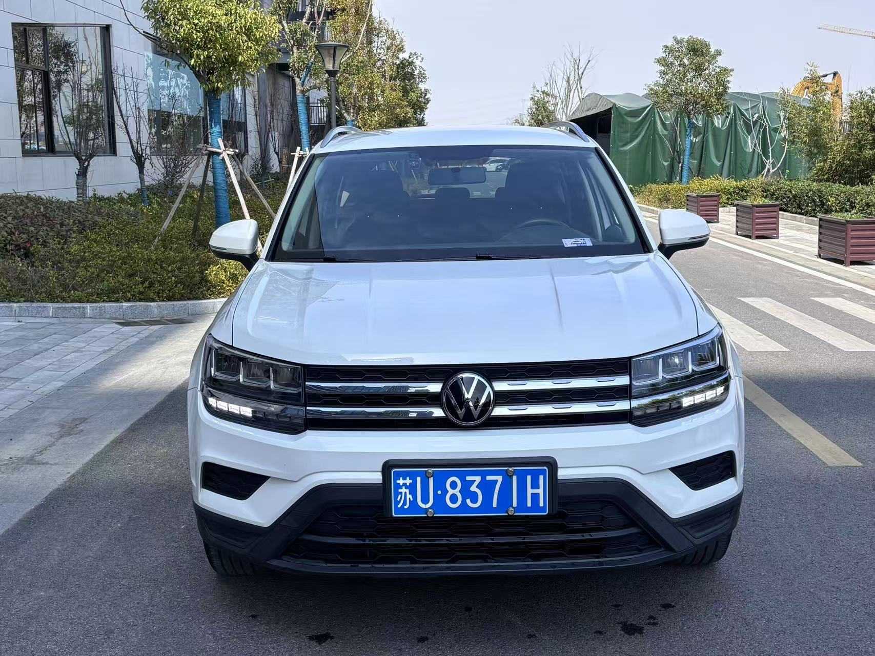 Volkswagen Tharu 2021 car image #2
