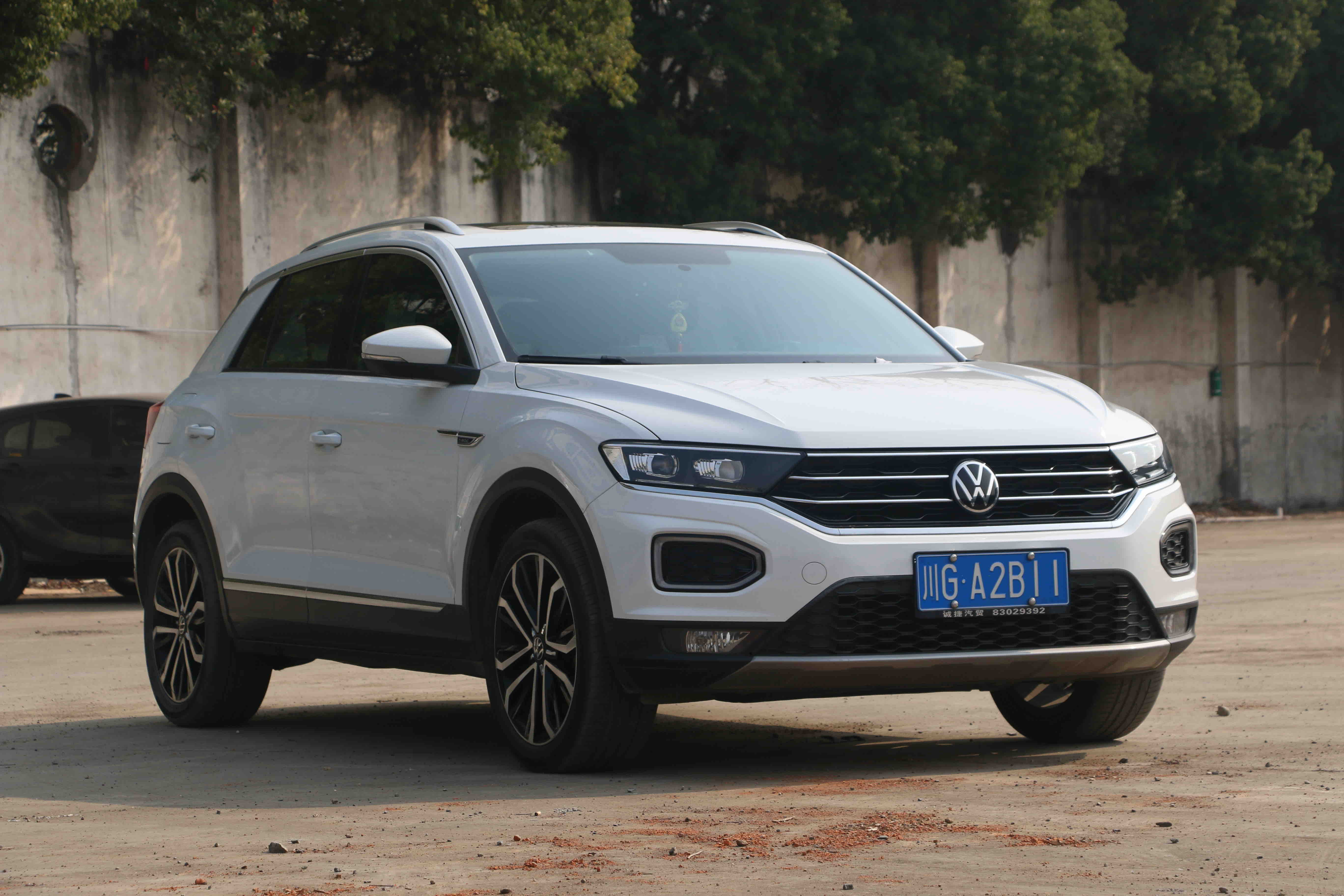 T-Roc 2022 car image #2